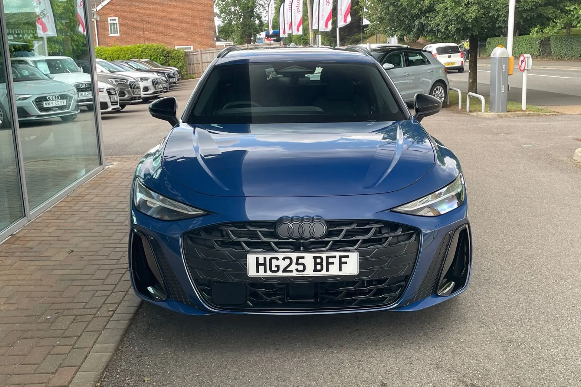 Audi A6 thumbnail image number 12