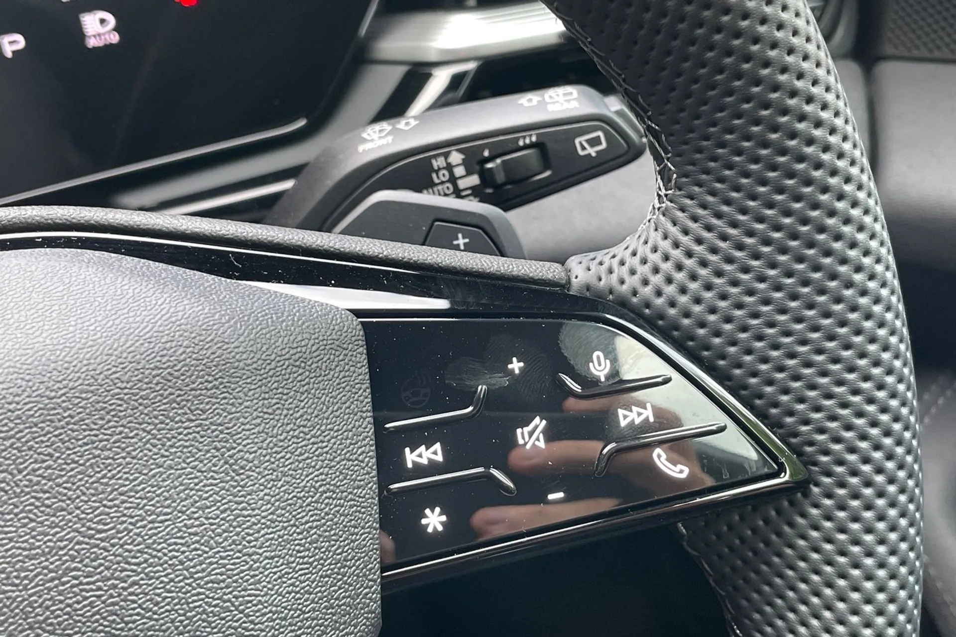 Audi A6 thumbnail image number 58