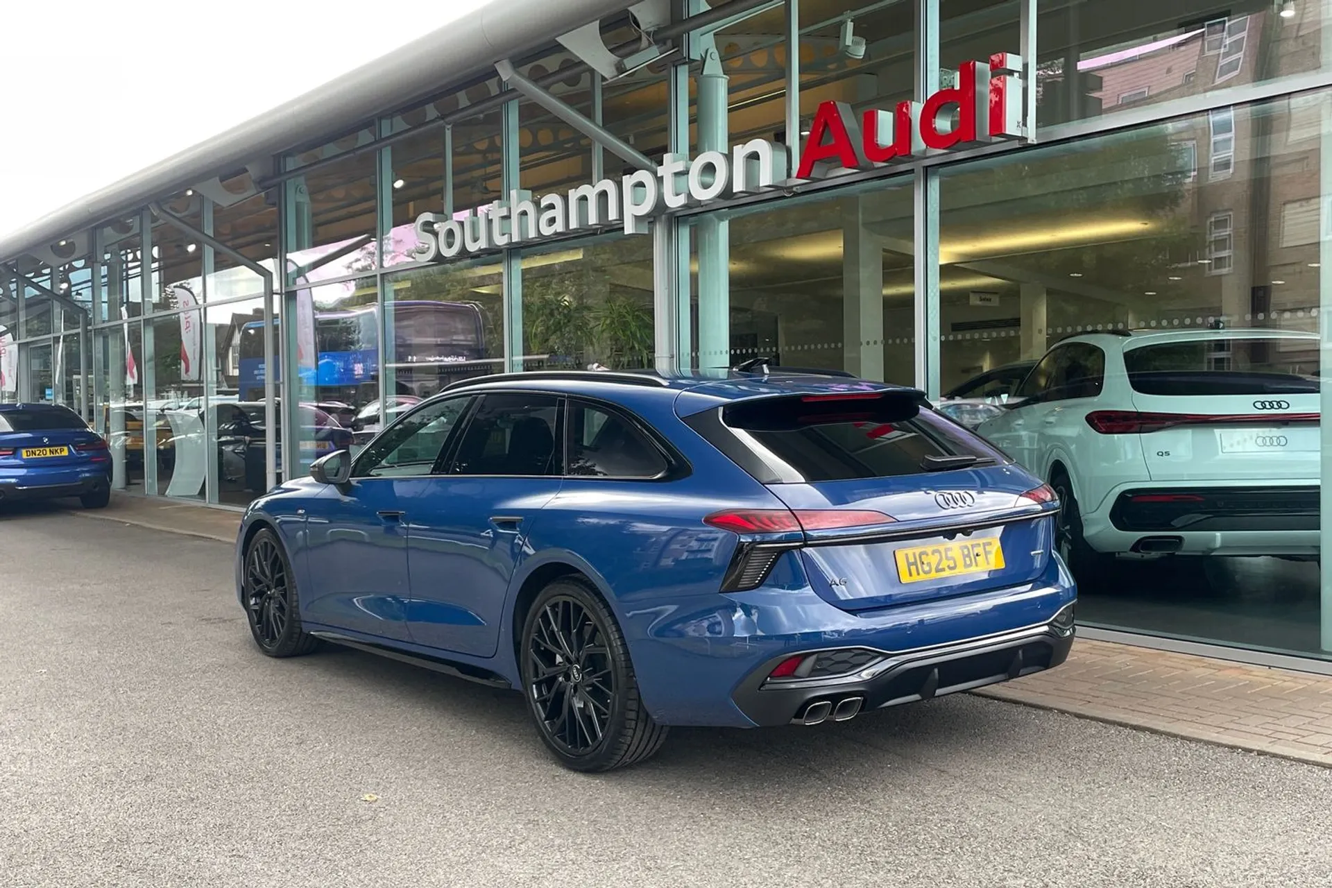 Audi A6 thumbnail image number 9