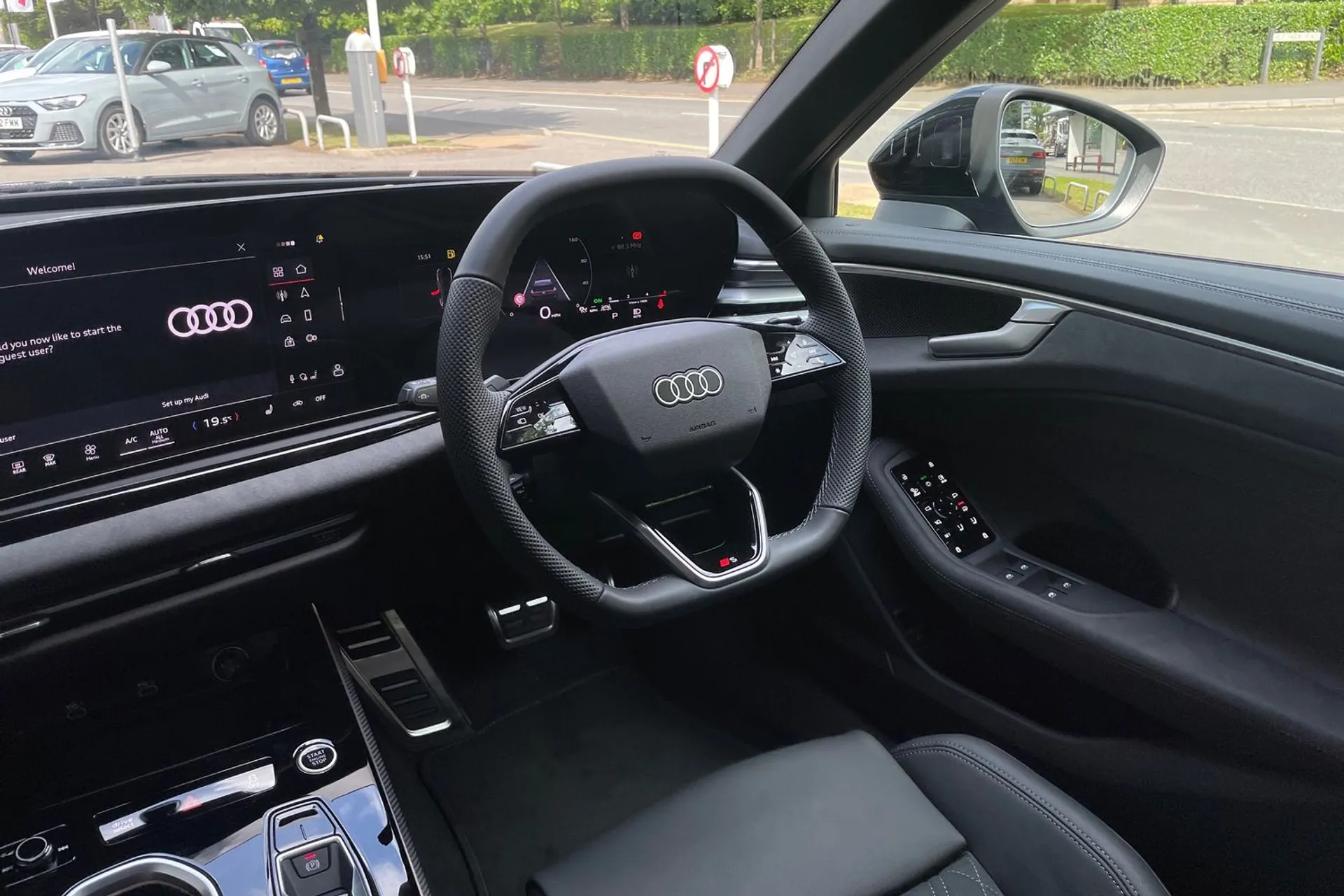 Audi A6 thumbnail image number 32