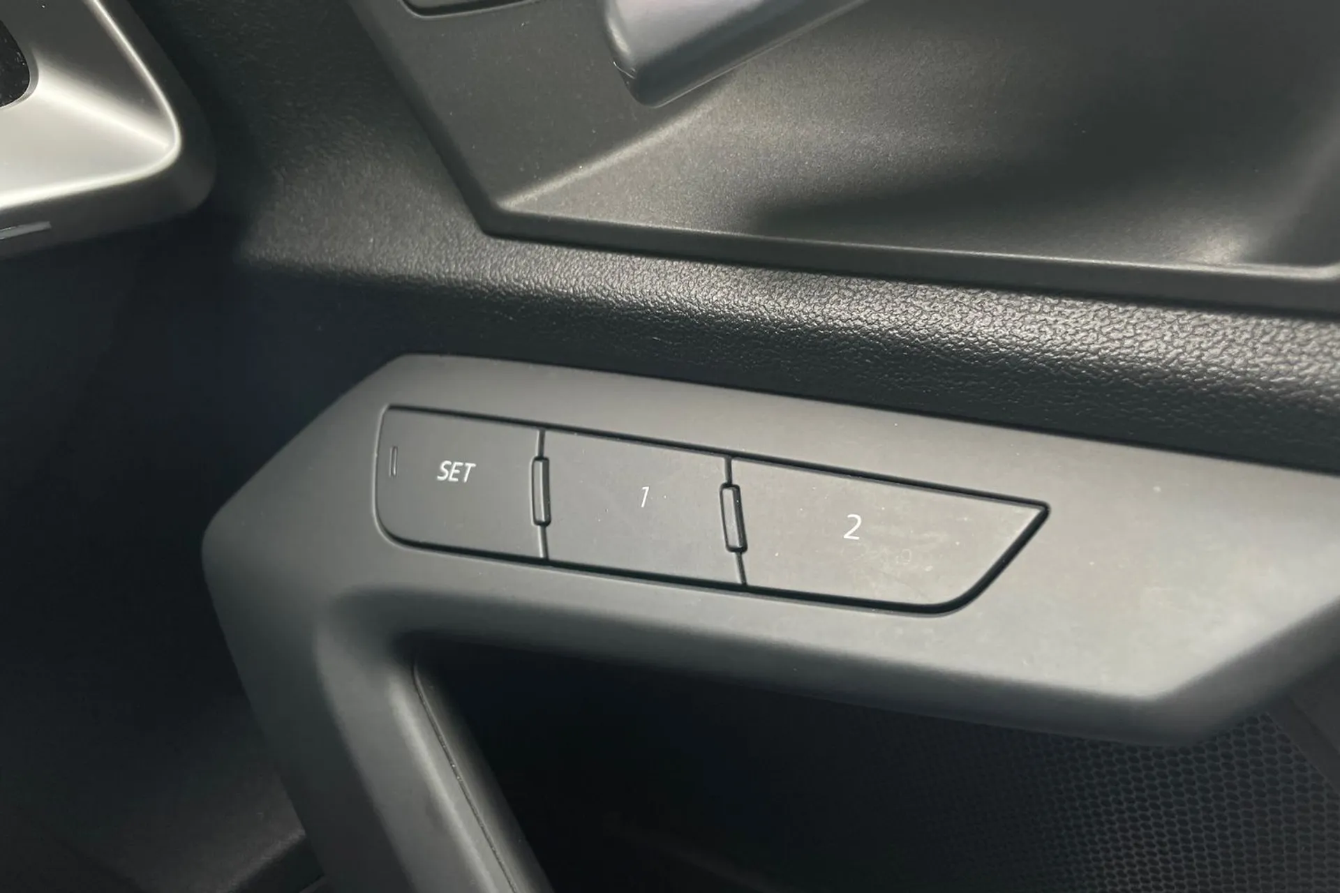 Audi A3 thumbnail image number 23