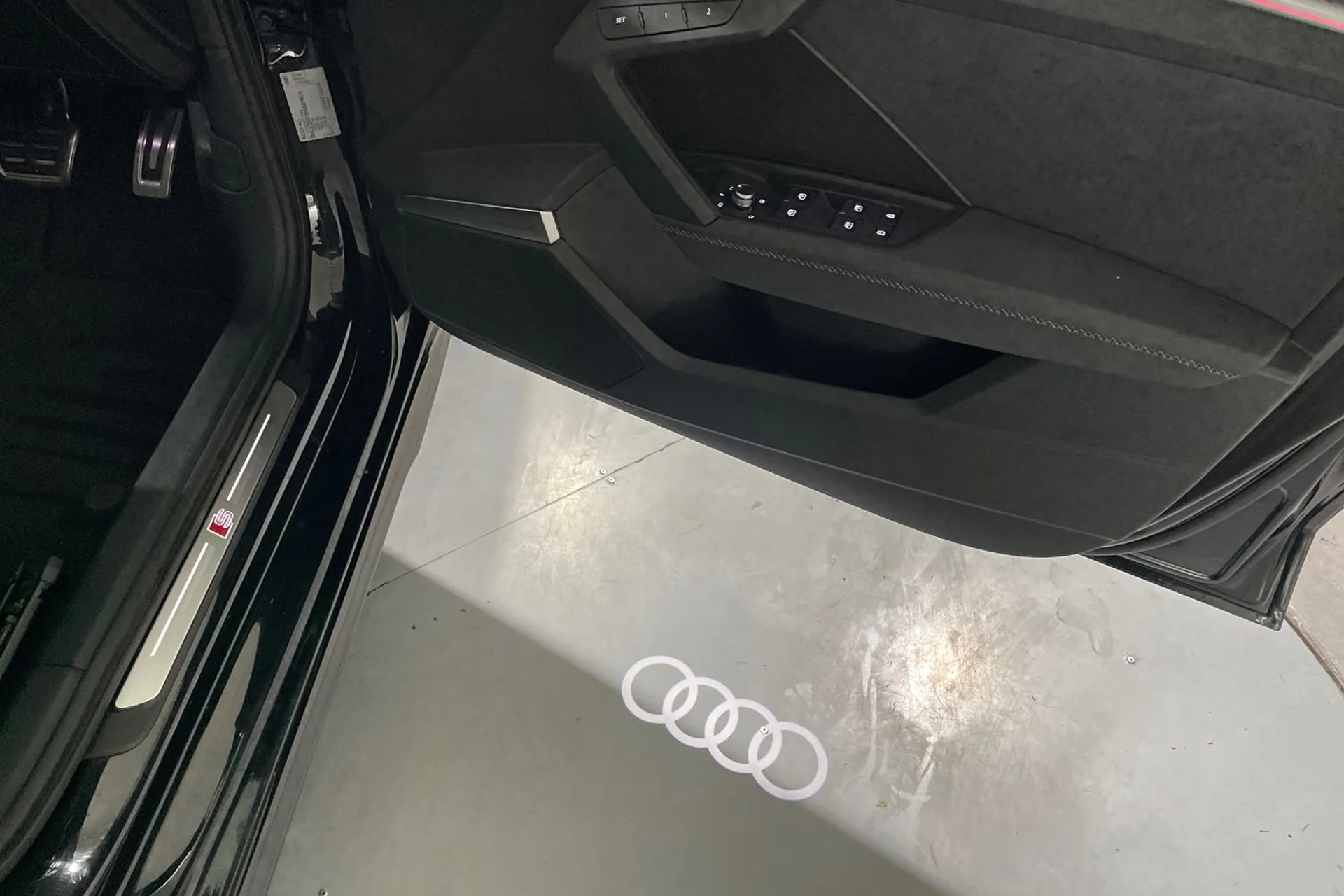 Audi A3 thumbnail image number 18