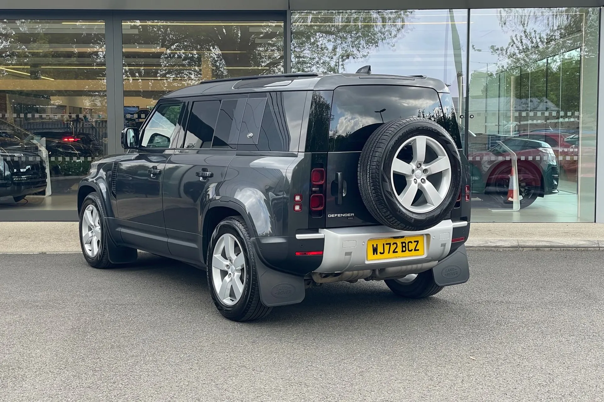 LAND ROVER DEFENDER thumbnail image number 67