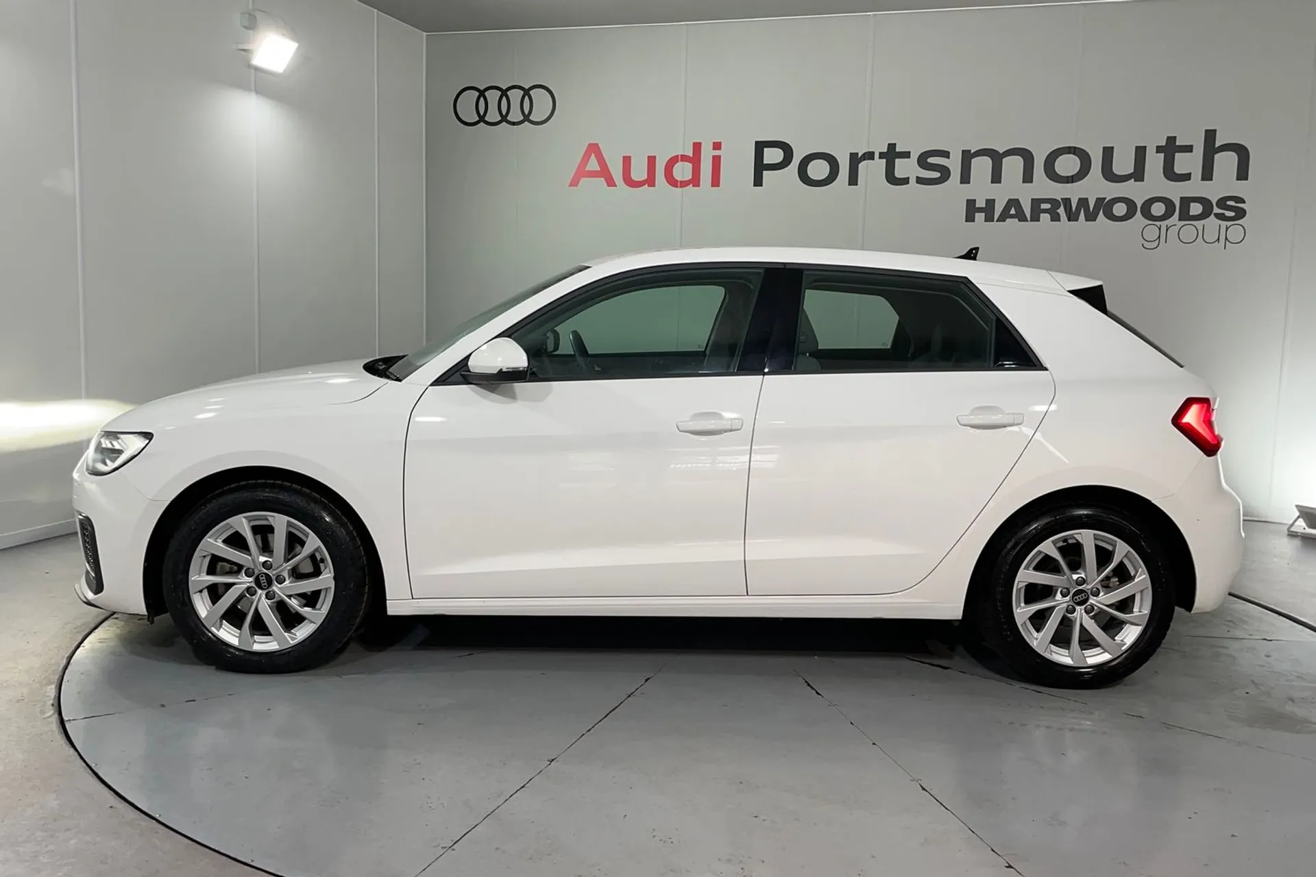 Audi A1 thumbnail image number 9