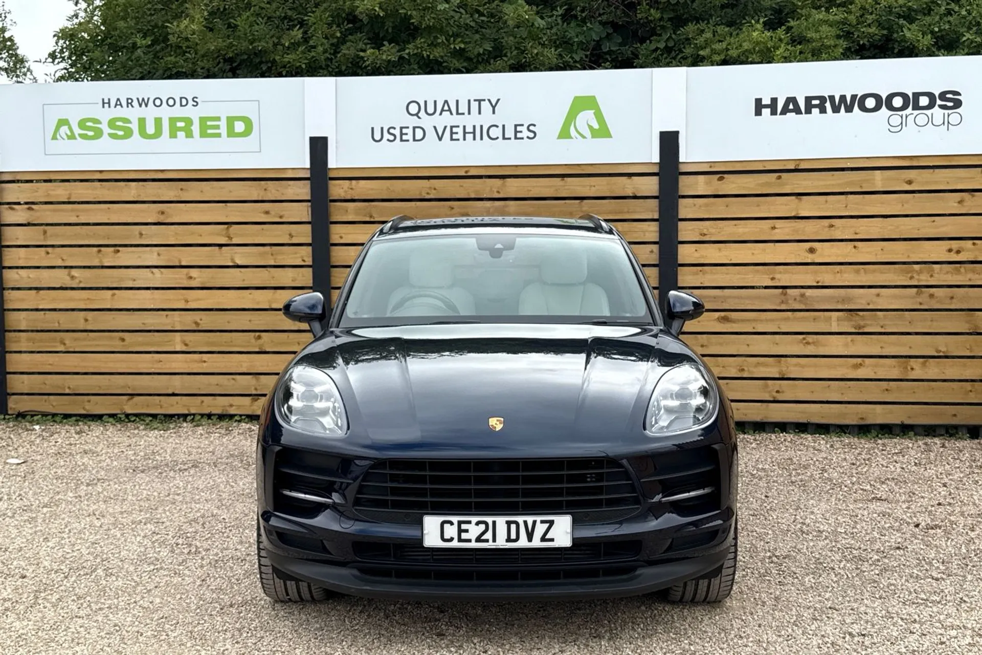 Porsche MACAN thumbnail image number 12