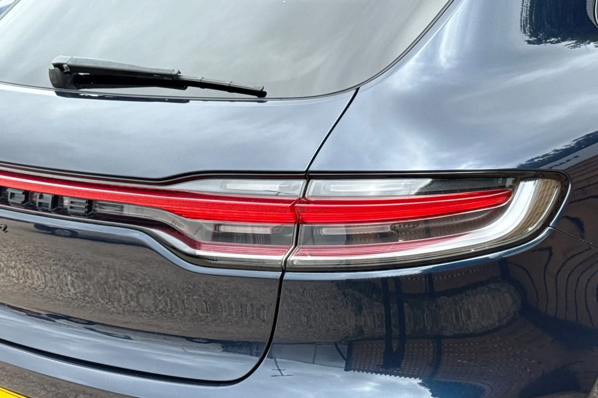 Porsche MACAN thumbnail image number 53