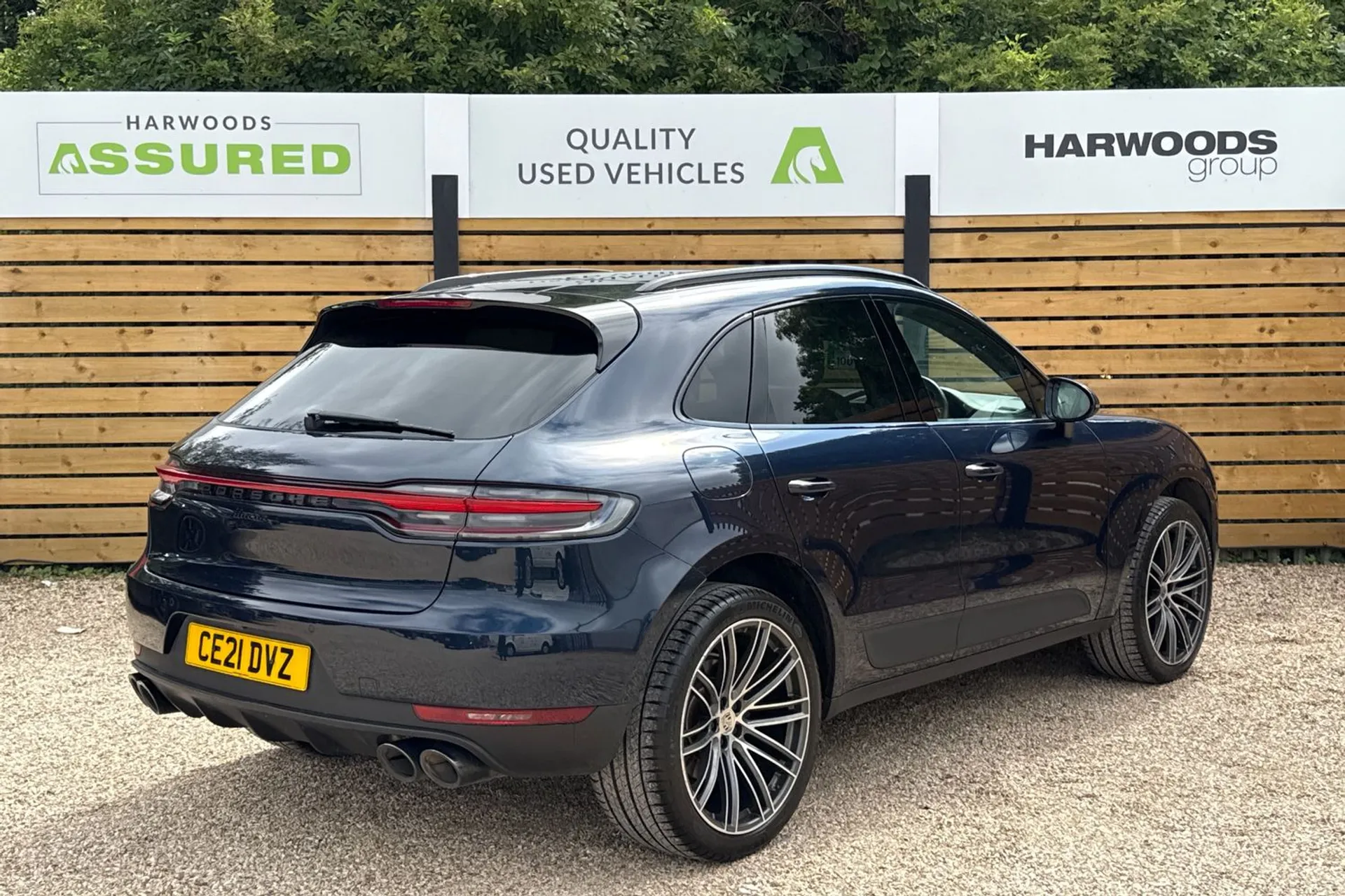 Porsche MACAN thumbnail image number 7