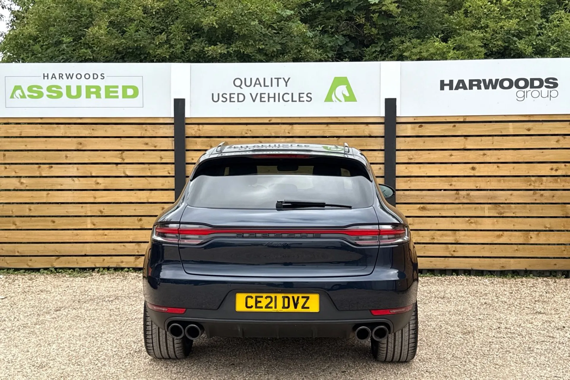 Porsche MACAN thumbnail image number 8