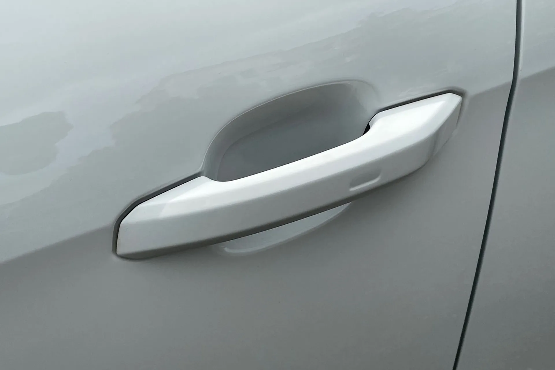 Audi A4 thumbnail image number 15