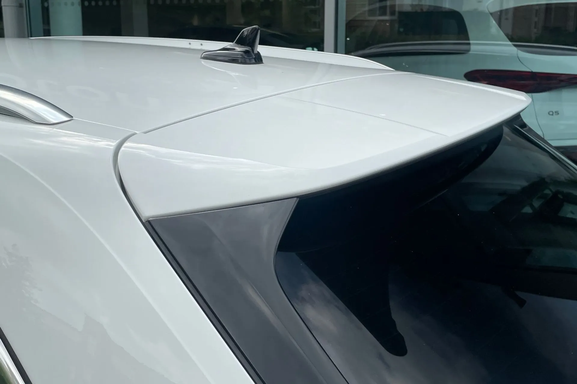 Audi A4 thumbnail image number 13