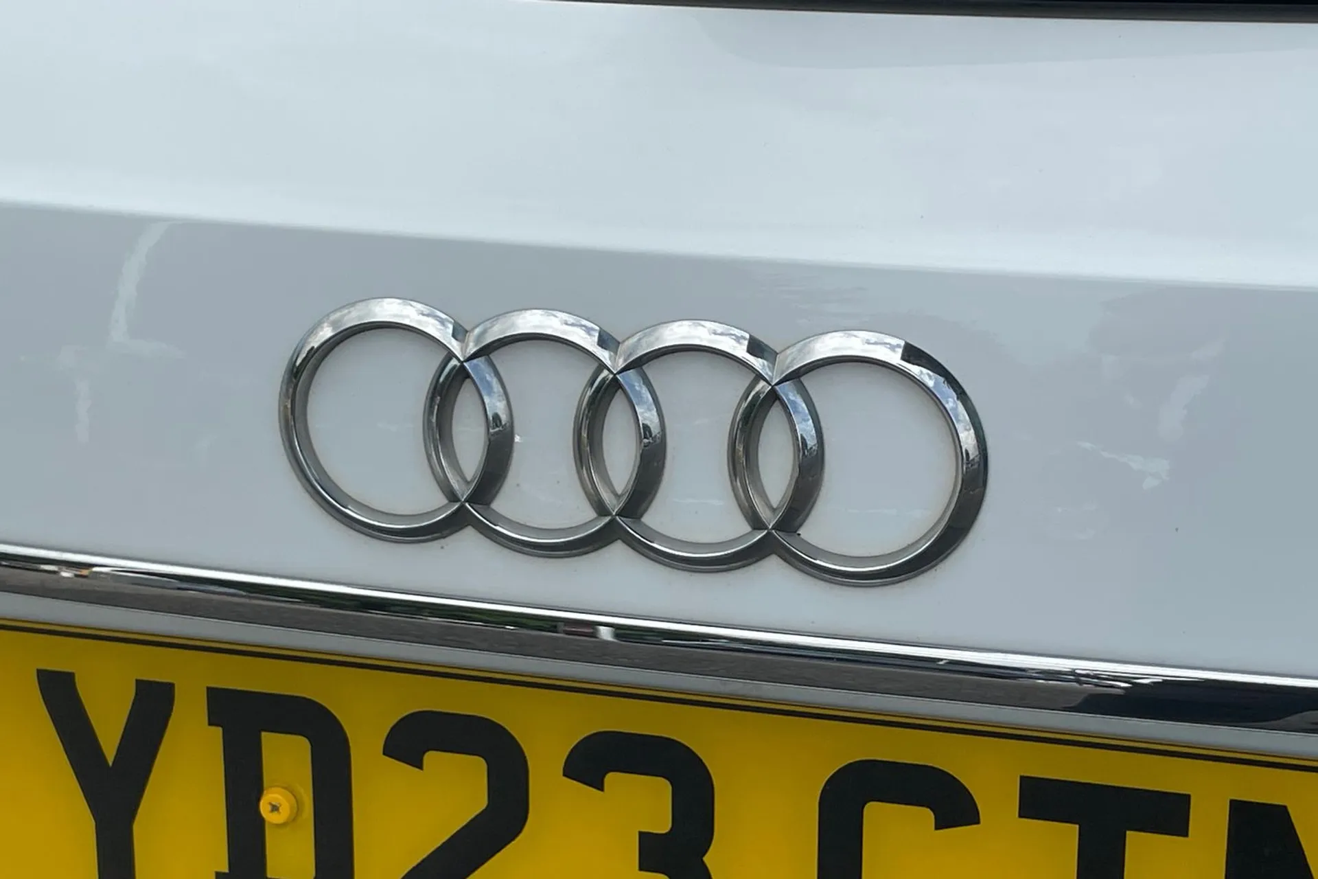 Audi A4 thumbnail image number 49