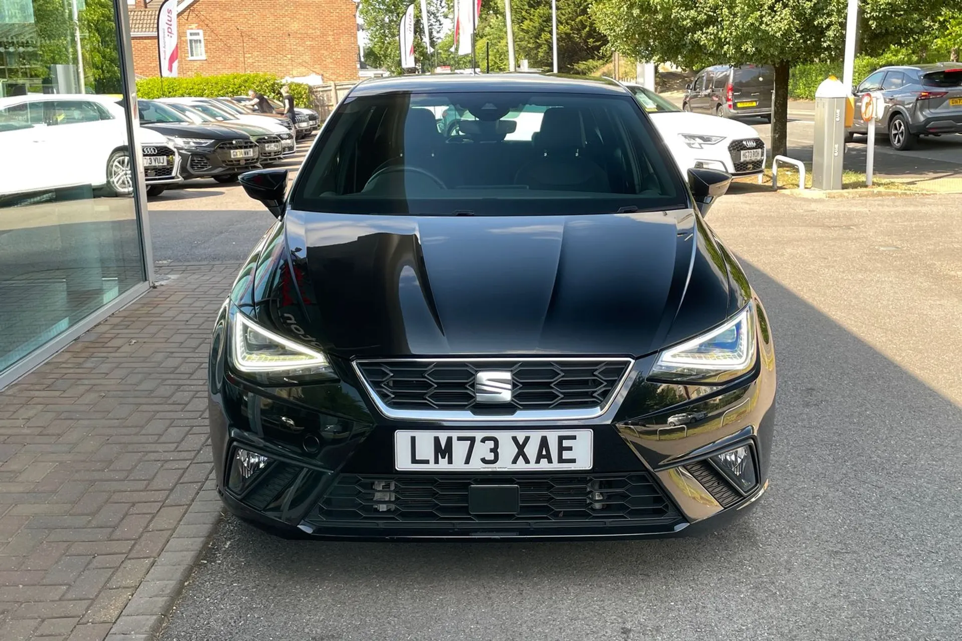 SEAT IBIZA thumbnail image number 10