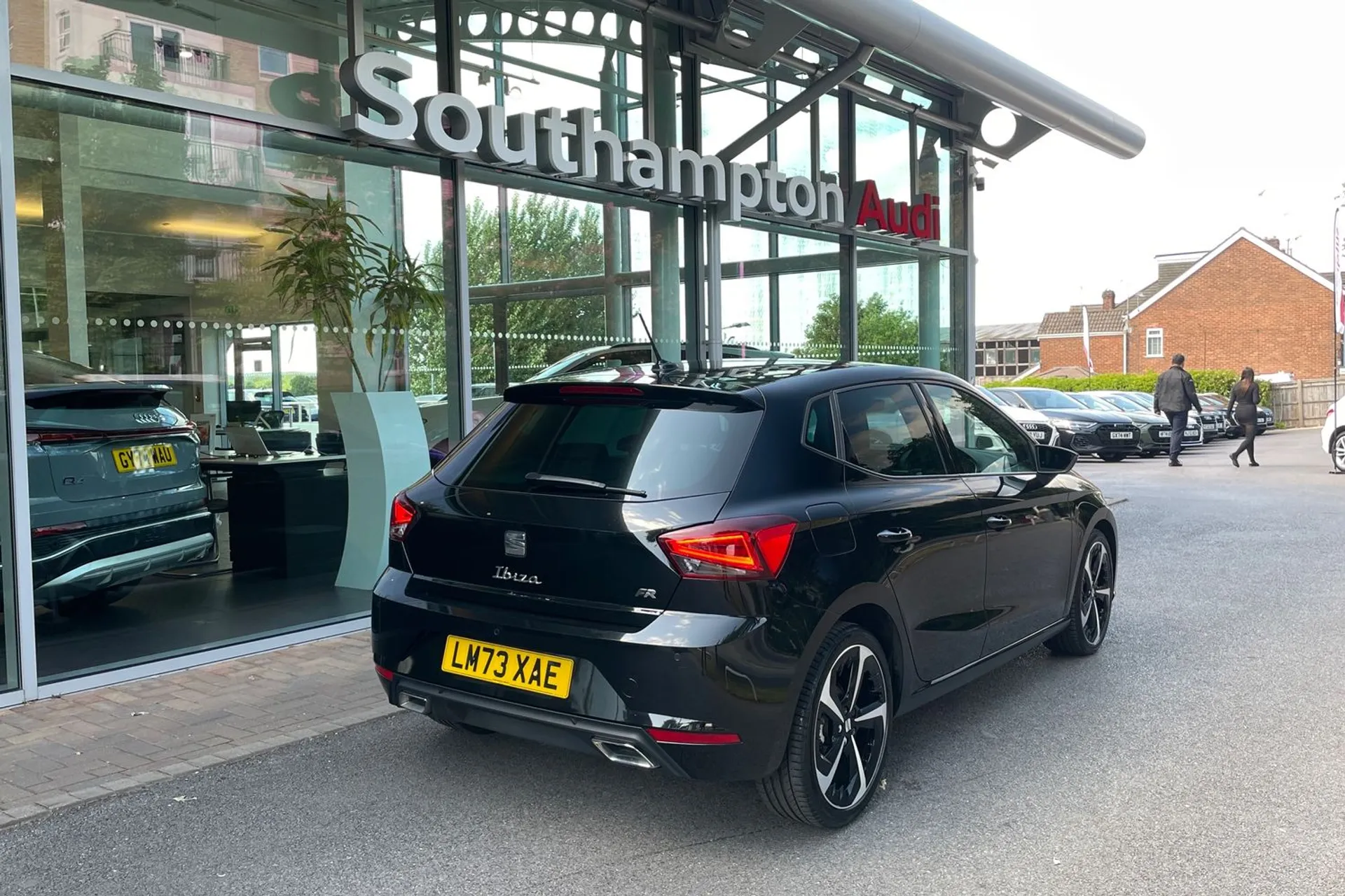 SEAT IBIZA thumbnail image number 5