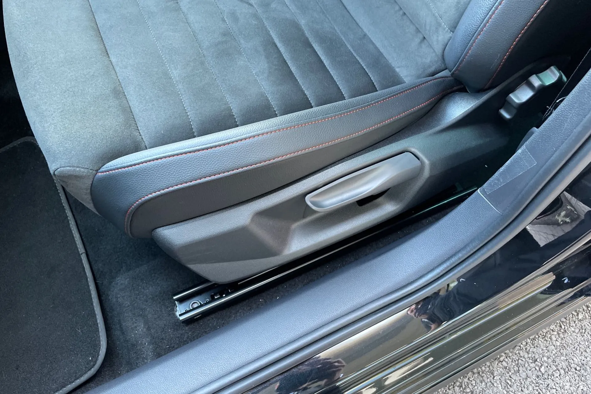 SEAT IBIZA thumbnail image number 28