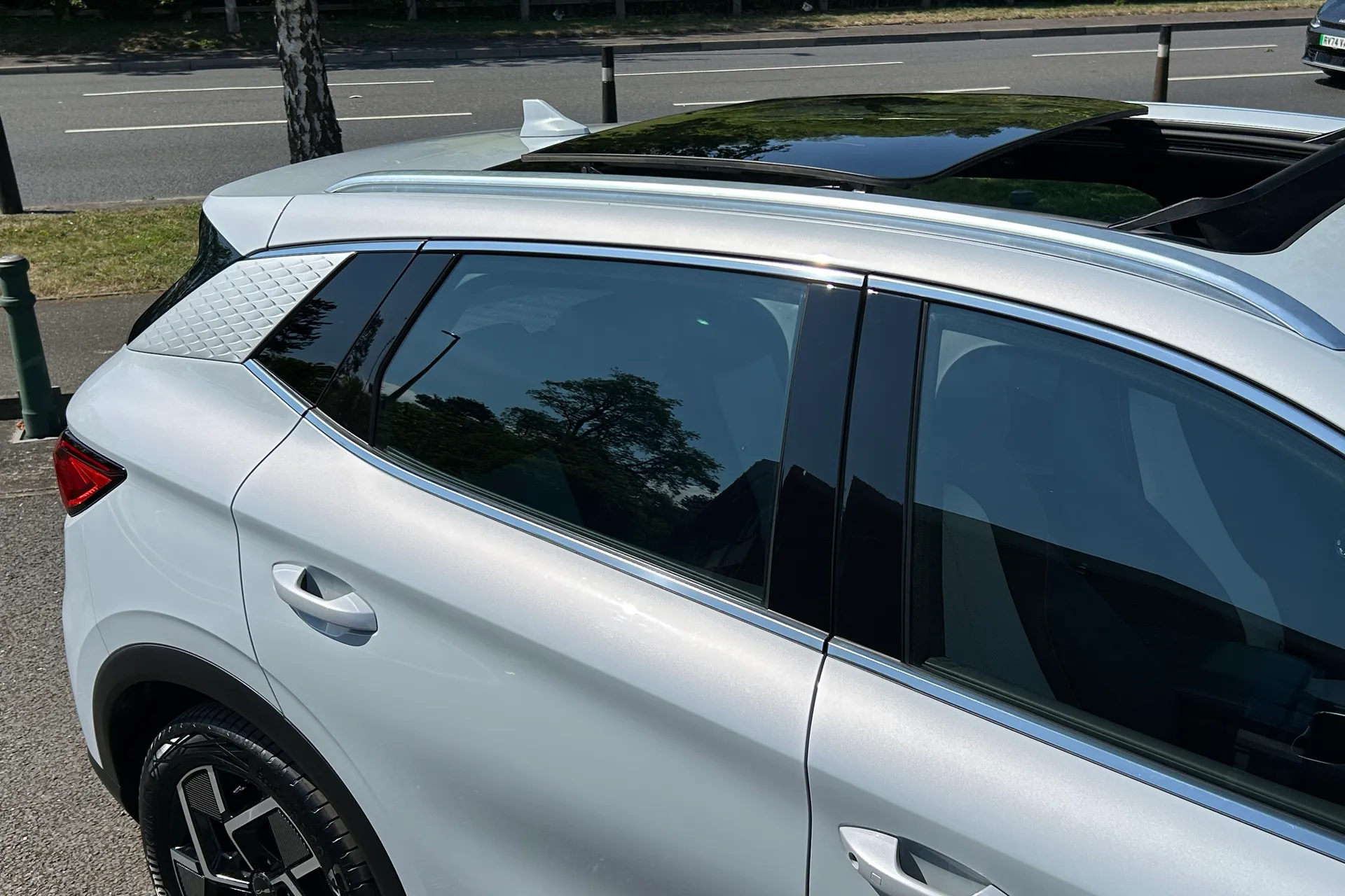 BYD ATTO 3 thumbnail image number 21
