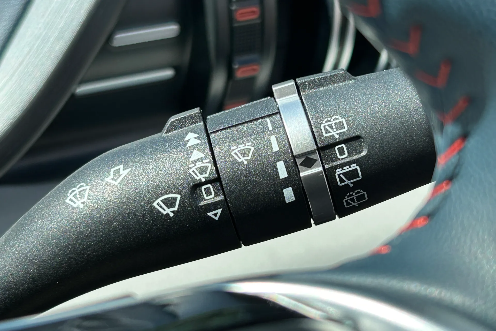 BYD ATTO 3 thumbnail image number 60