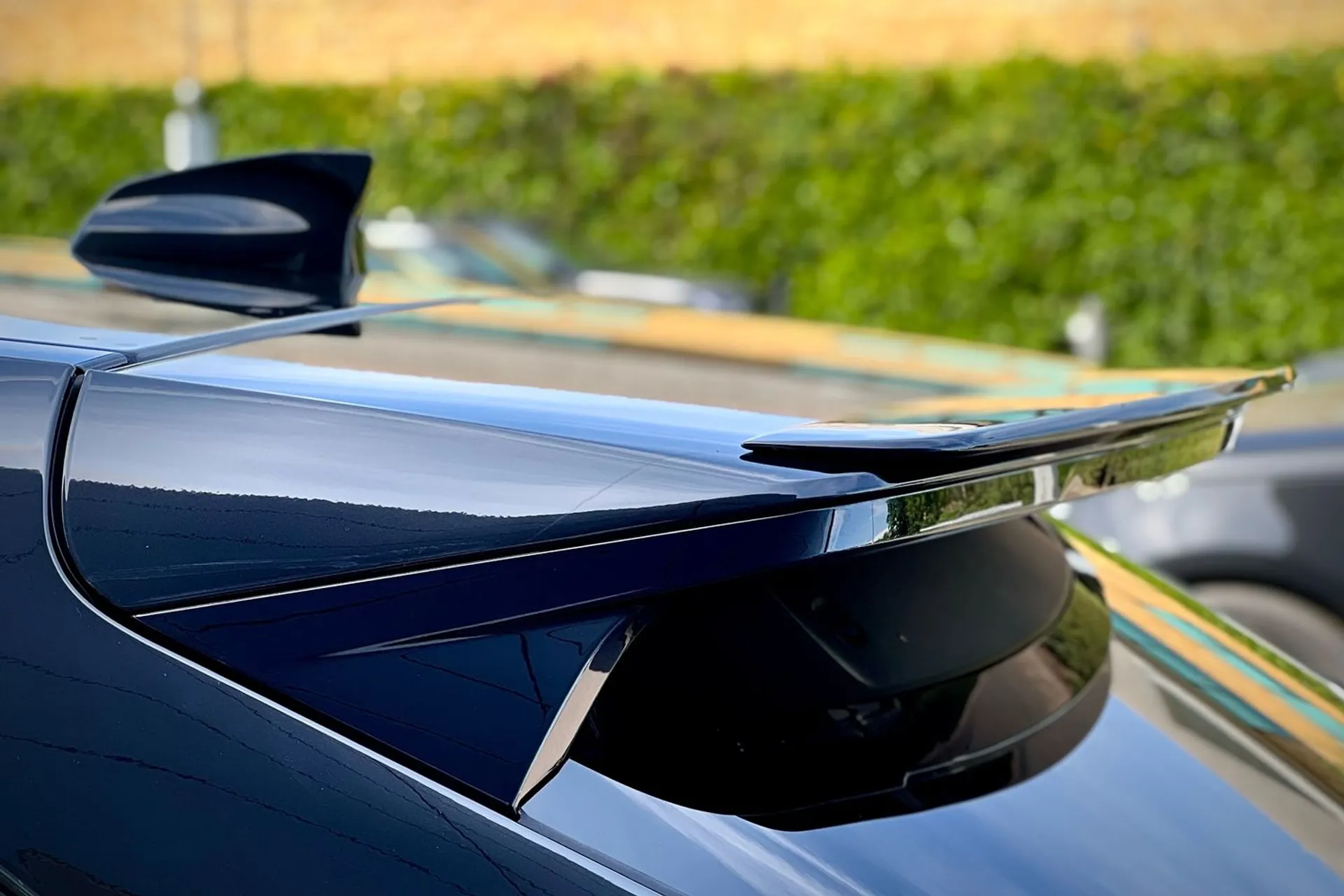 Jaguar F-PACE thumbnail image number 17