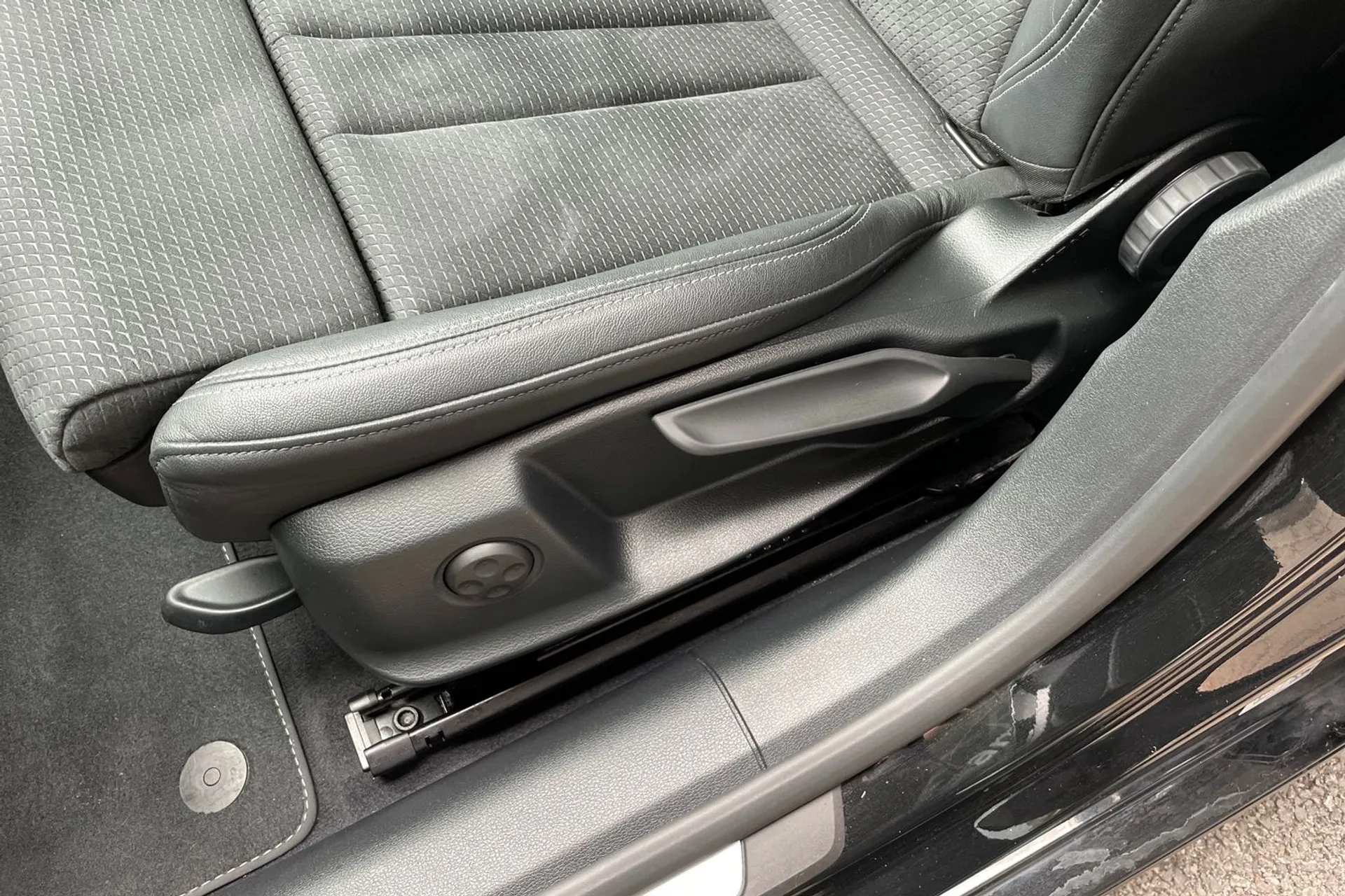 Audi A5 thumbnail image number 28