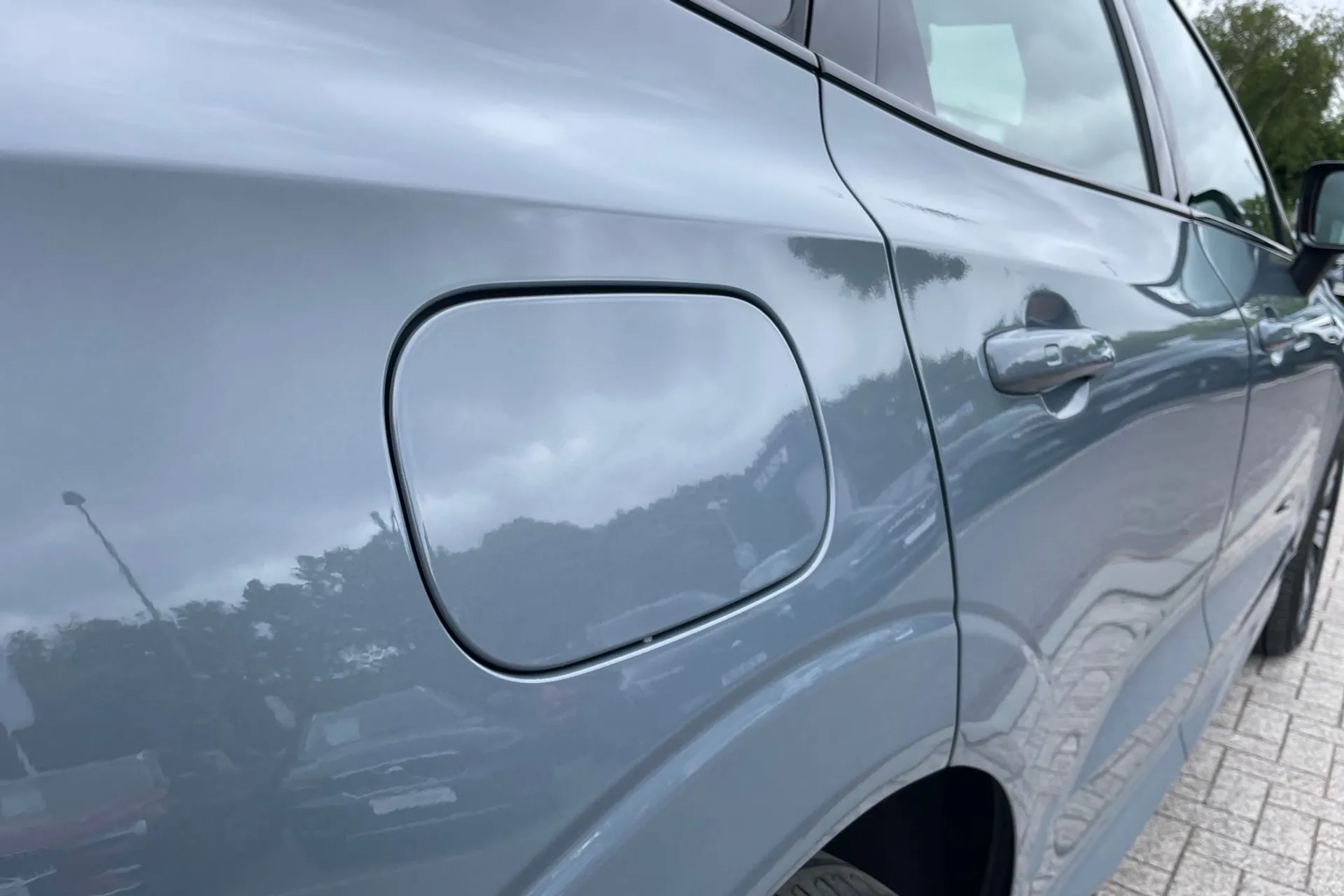Volvo XC60 thumbnail image number 18