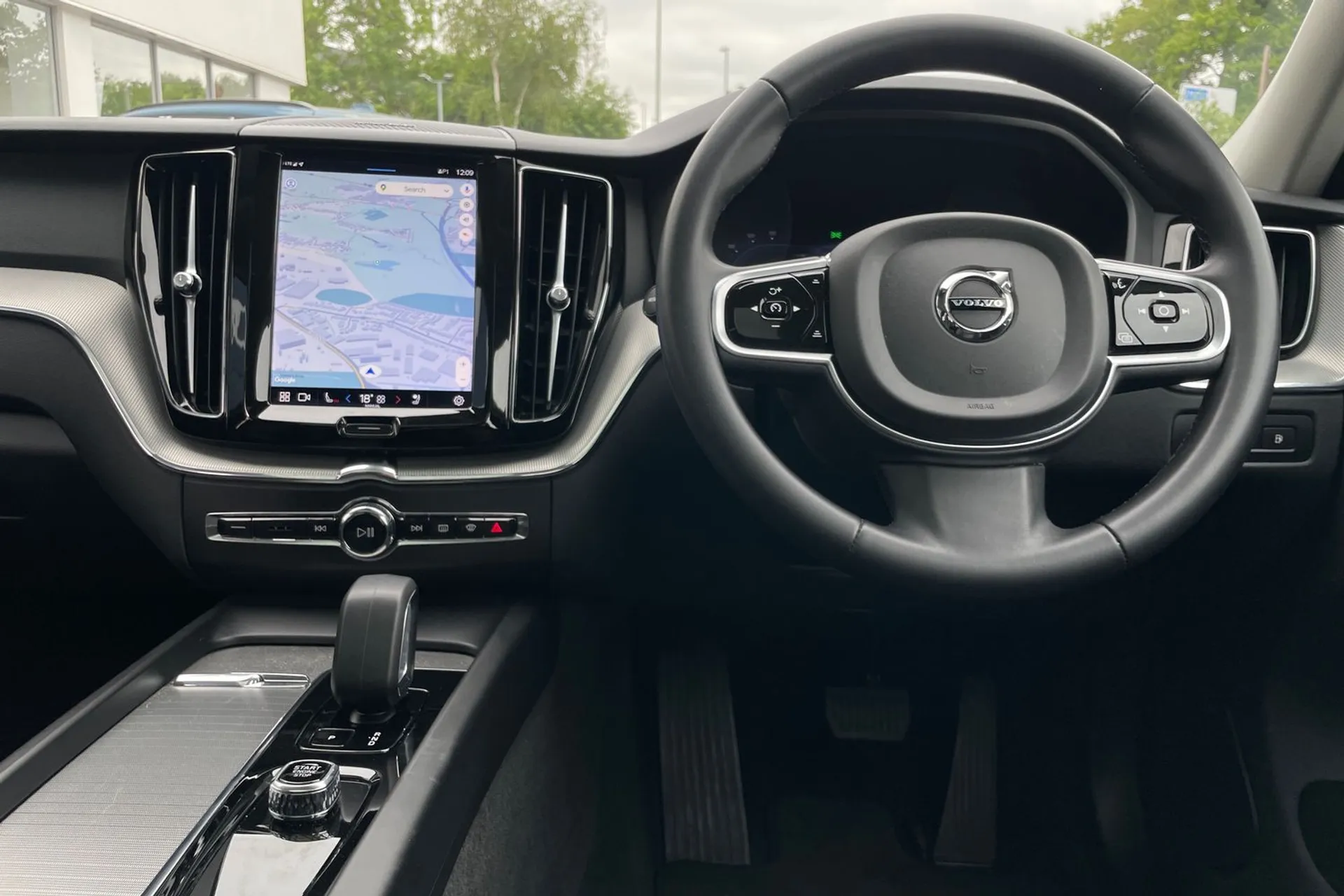 Volvo XC60 thumbnail image number 33