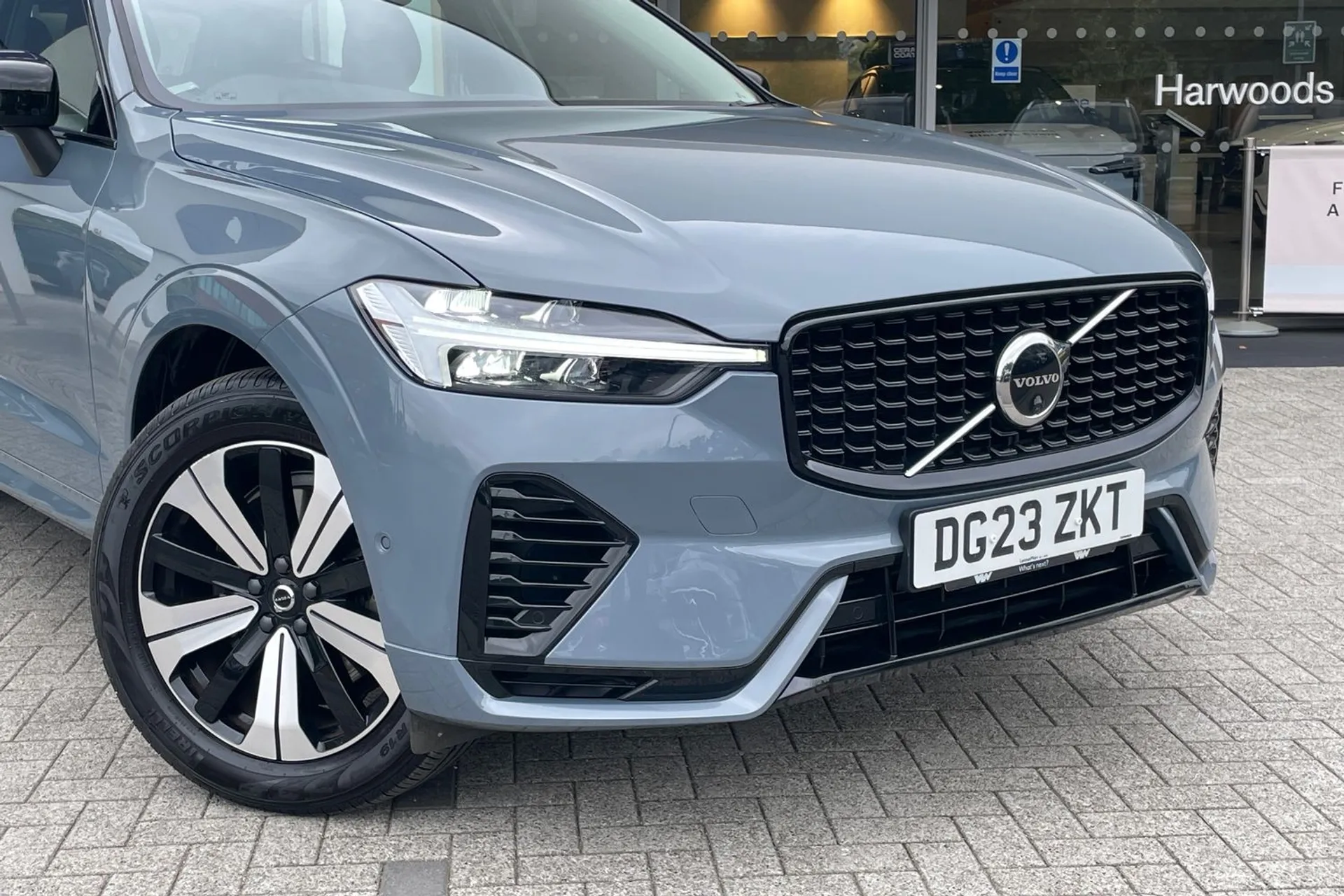 Volvo XC60 thumbnail image number 6