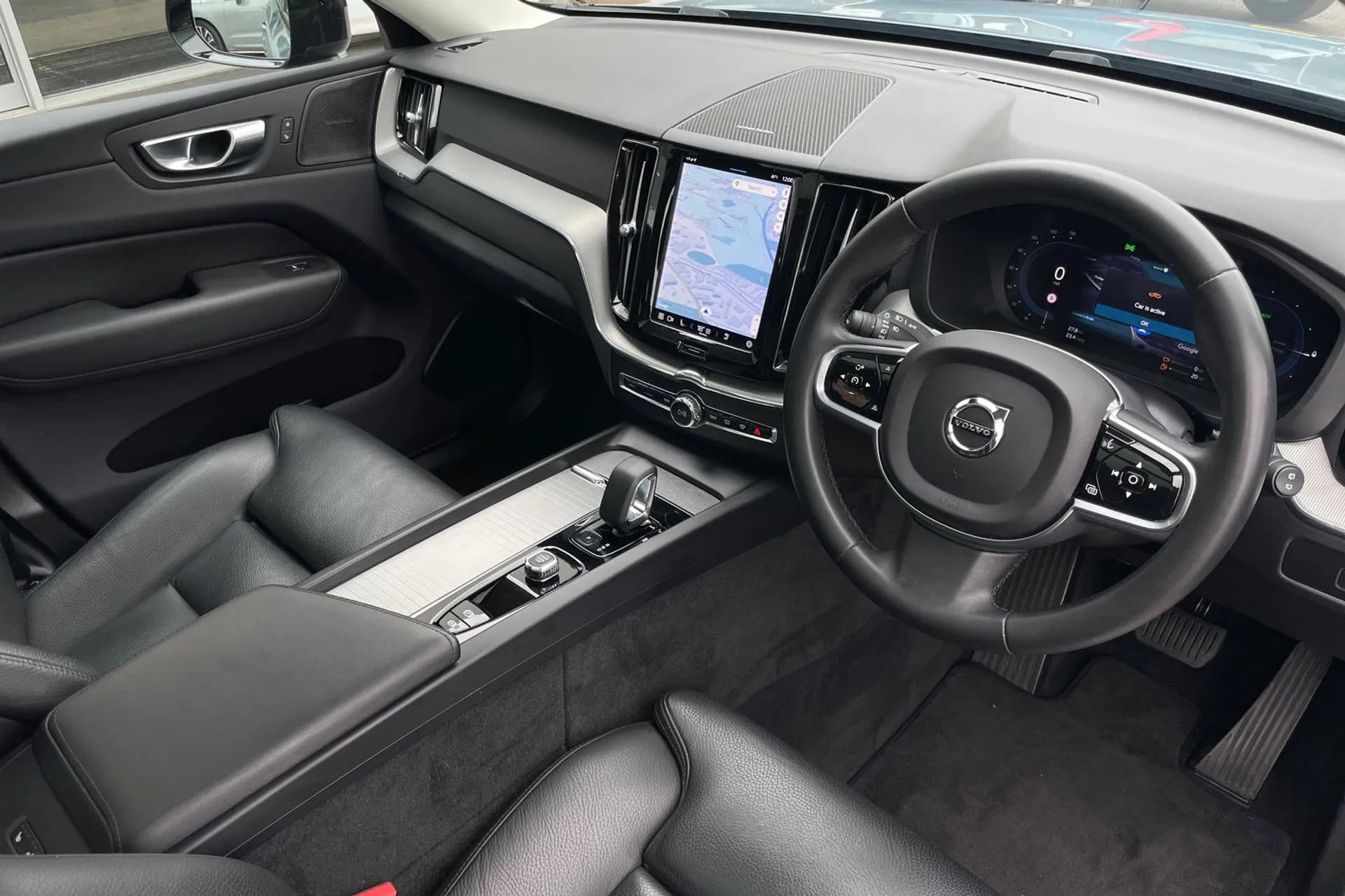 Volvo XC60 thumbnail image number 5