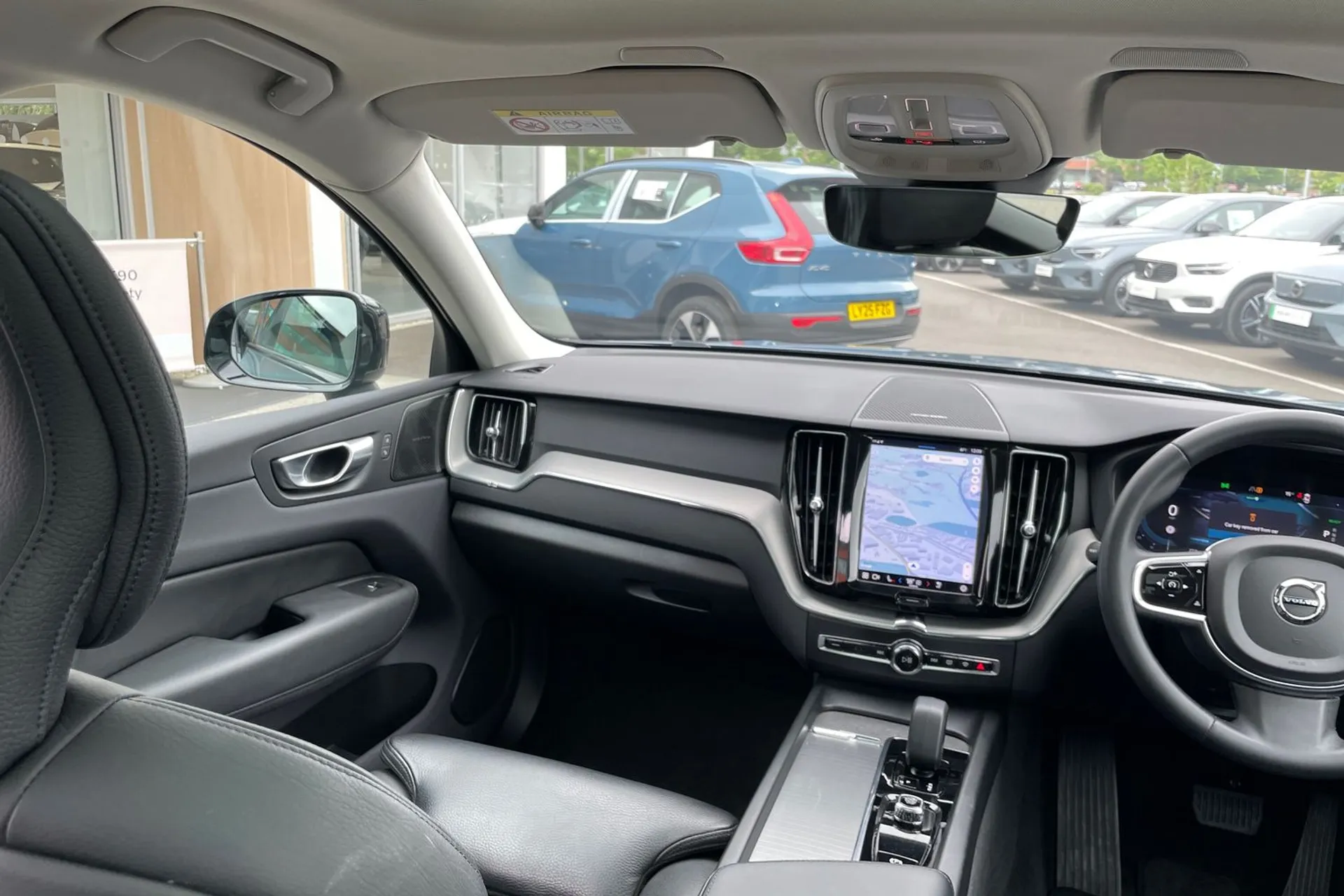 Volvo XC60 thumbnail image number 31