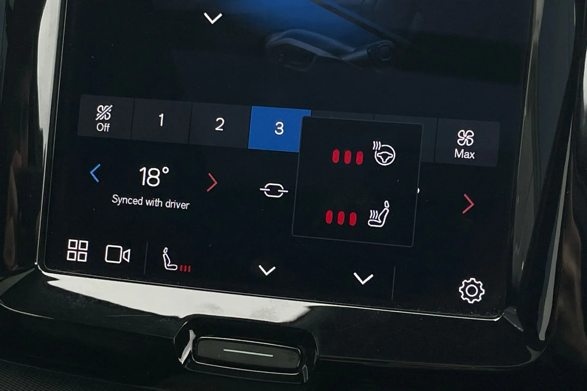Volvo XC60 thumbnail image number 40