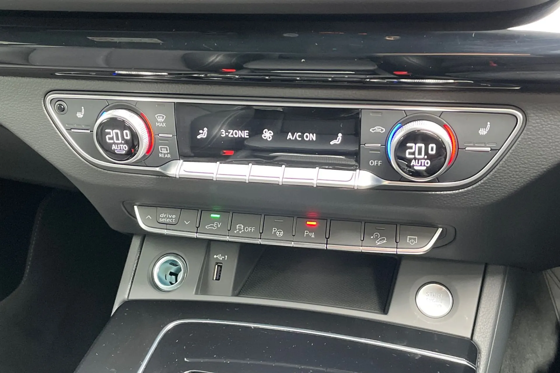 Audi Q5 thumbnail image number 38