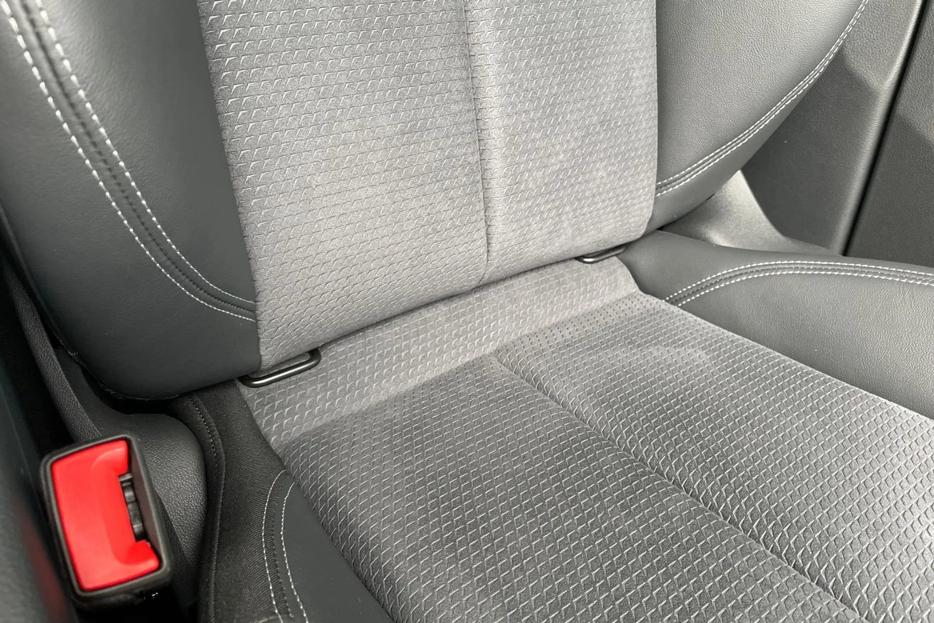 Audi Q5 thumbnail image number 45