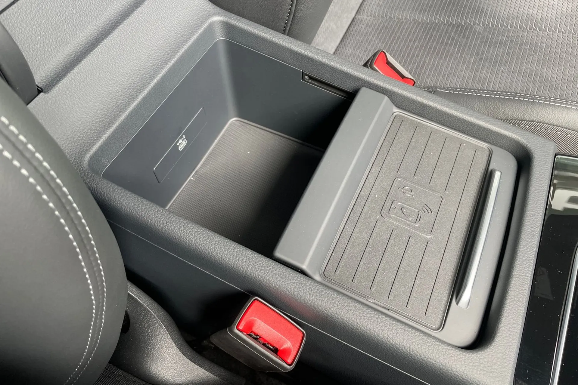 Audi Q5 thumbnail image number 44