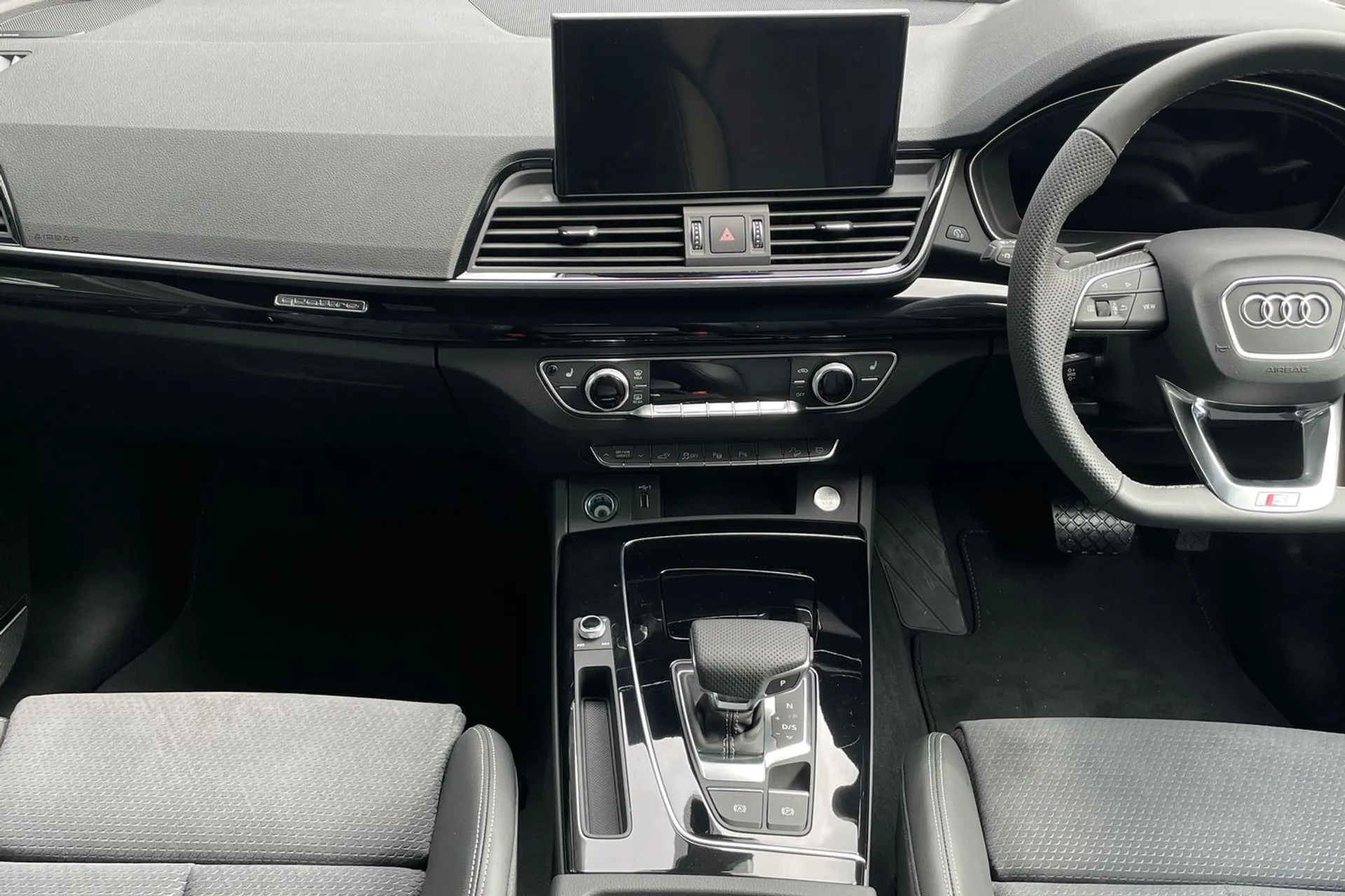 Audi Q5 thumbnail image number 34