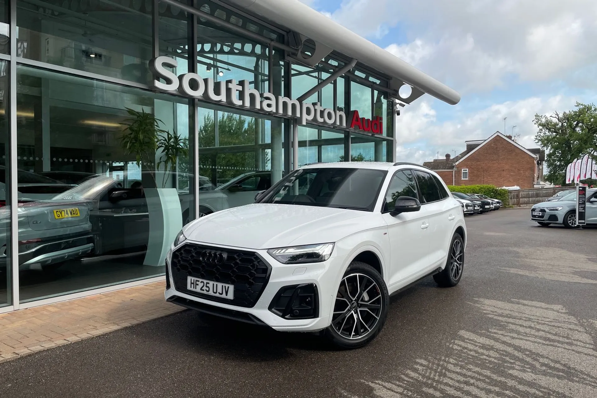 Audi Q5 thumbnail image number 13