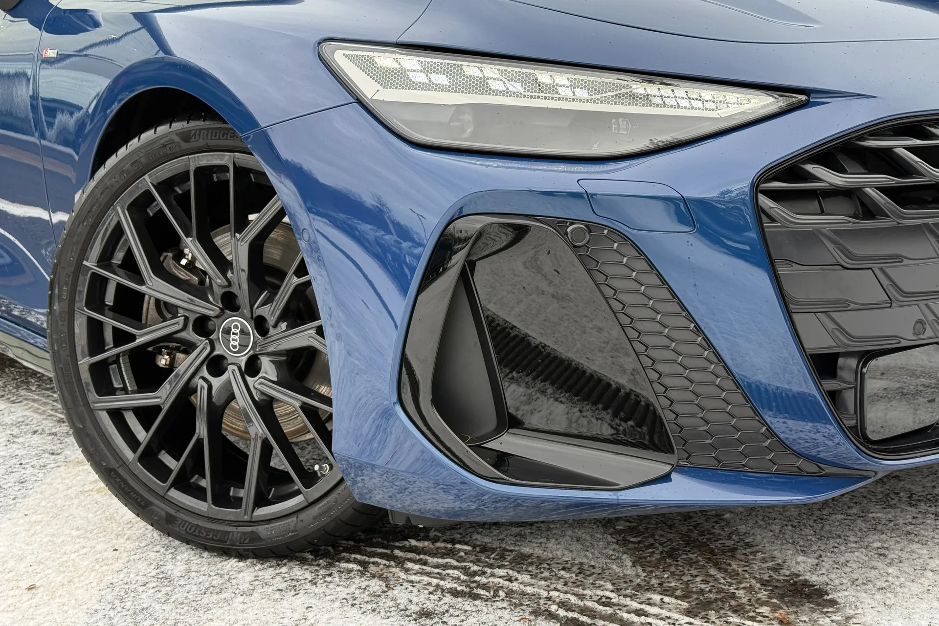 Audi A6 thumbnail image number 7