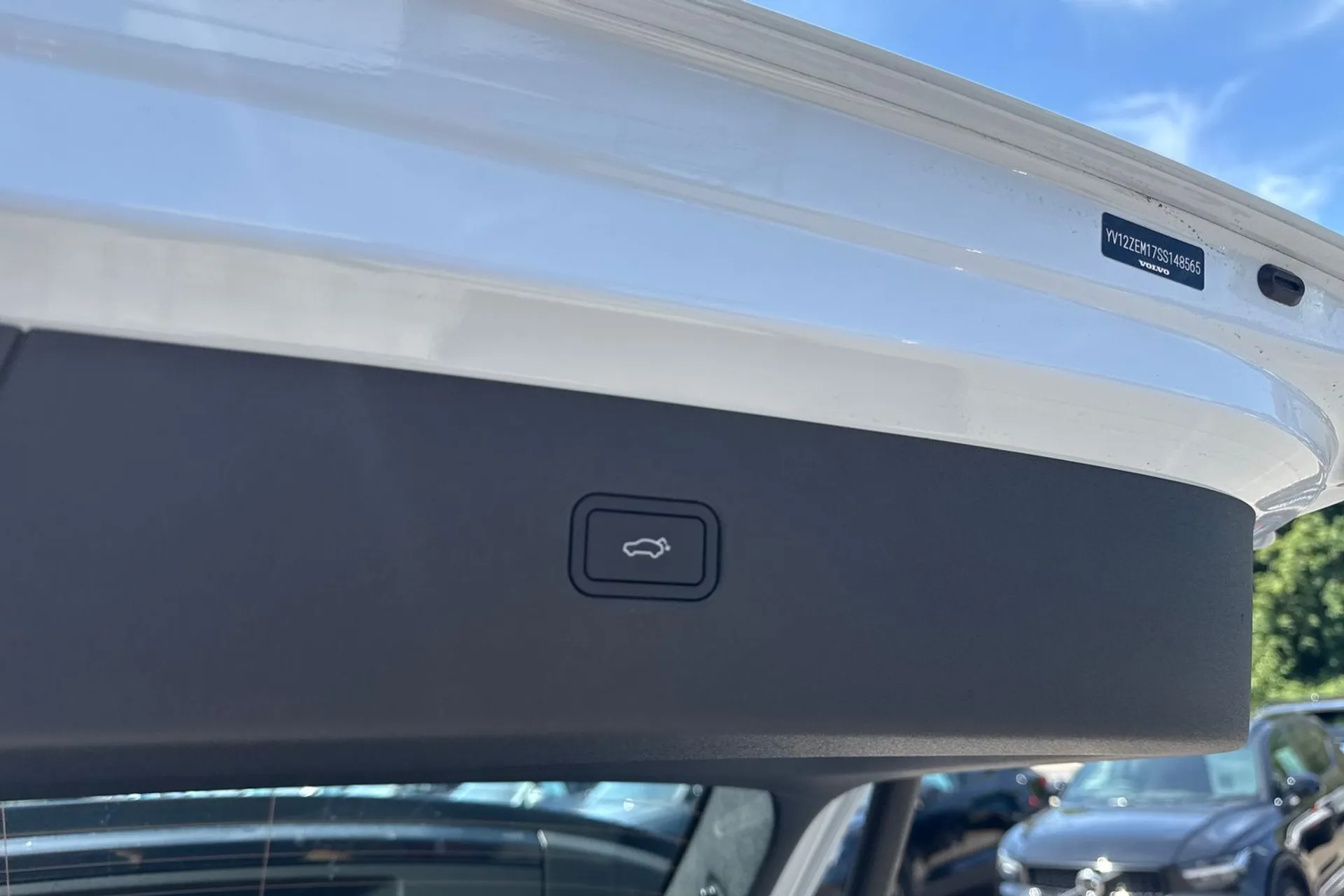 Volvo EX30 thumbnail image number 21