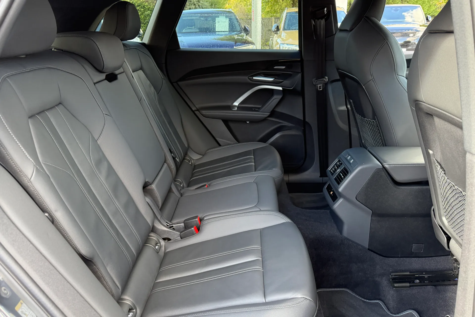 Audi Q5 thumbnail image number 48