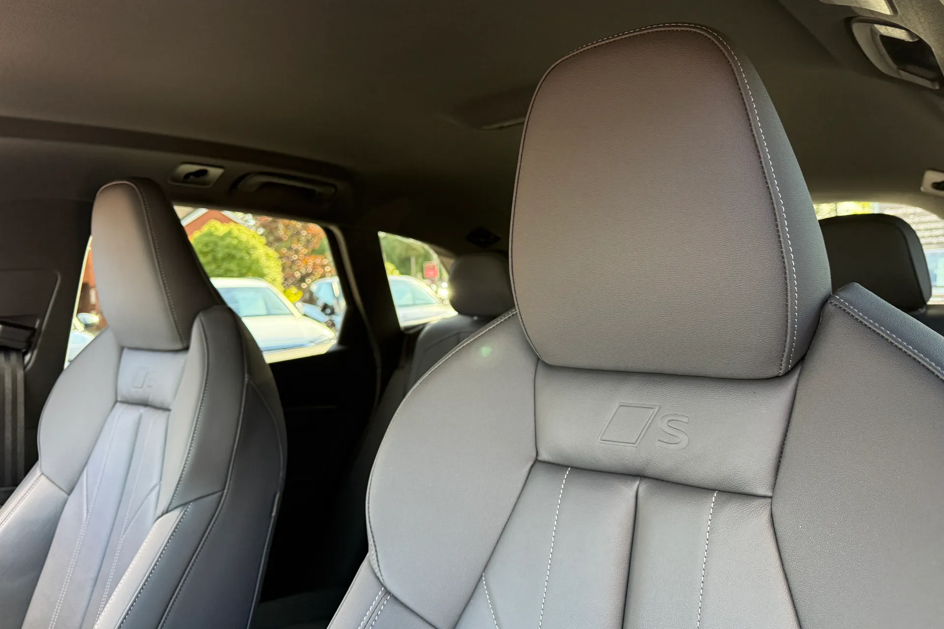 Audi Q5 thumbnail image number 35