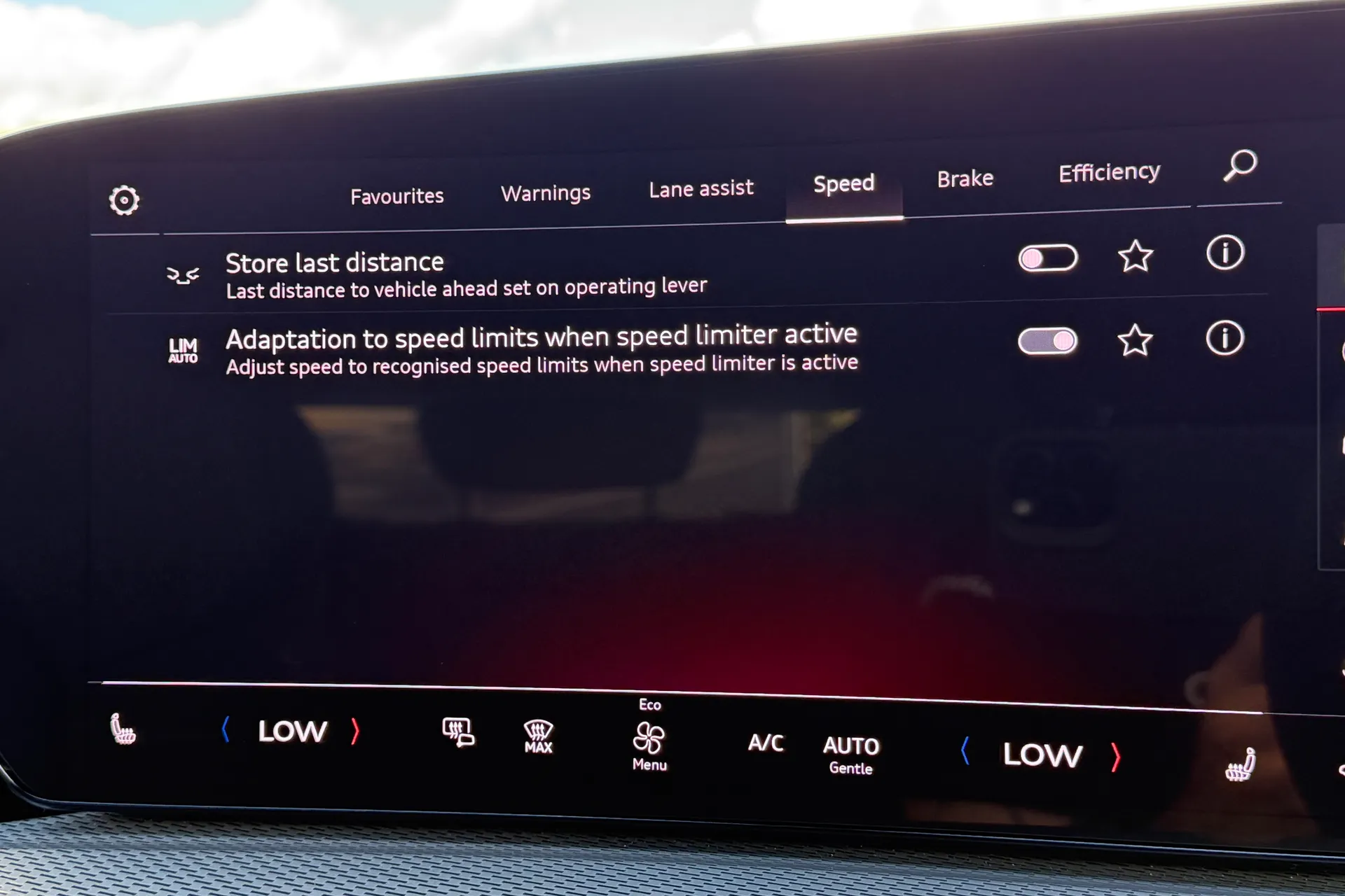 Audi Q5 thumbnail image number 14