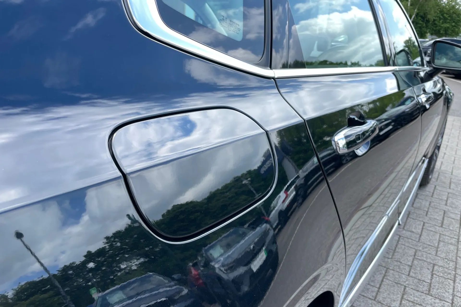 Volvo S90 thumbnail image number 18