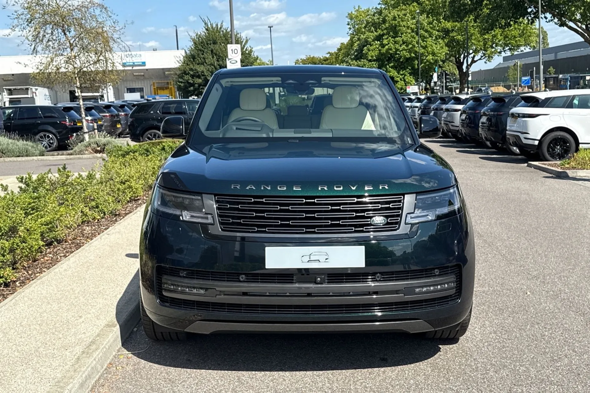 LAND ROVER RANGE ROVER thumbnail image number 20