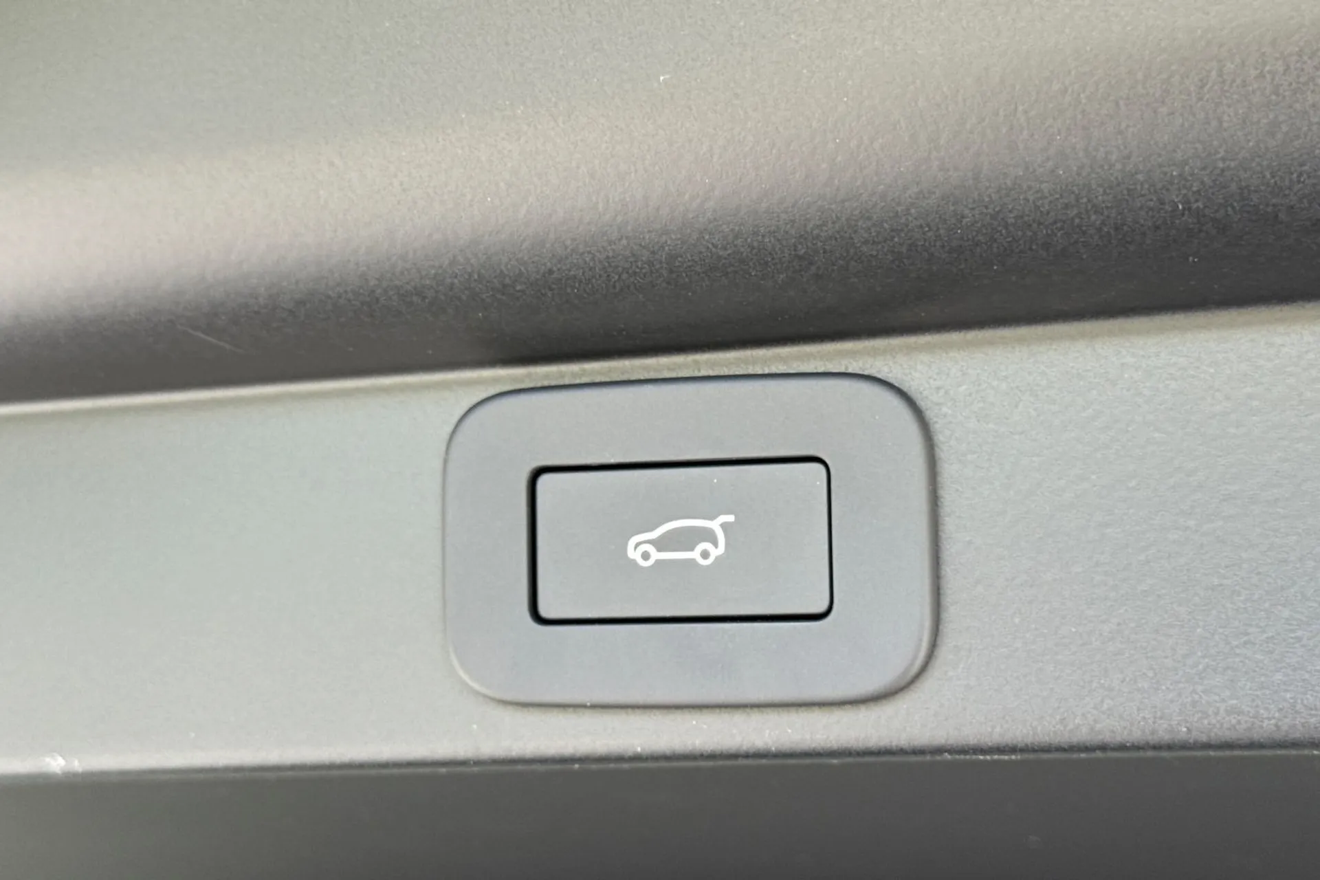LAND ROVER RANGE ROVER thumbnail image number 41
