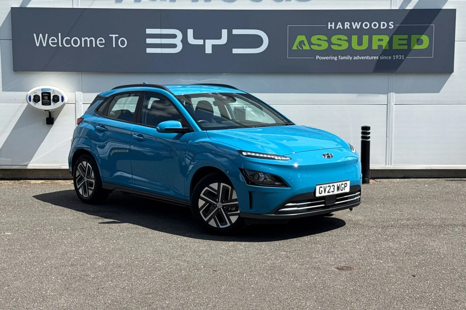 HYUNDAI KONA focused image