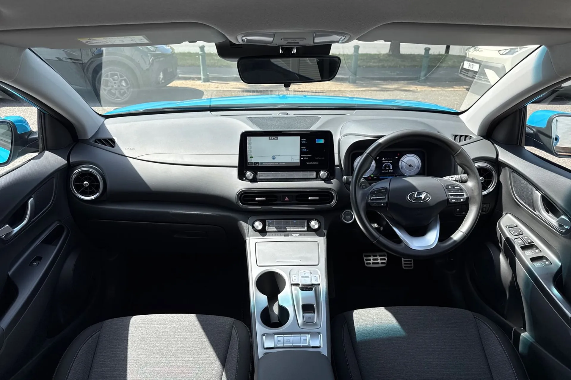 HYUNDAI KONA thumbnail image number 3