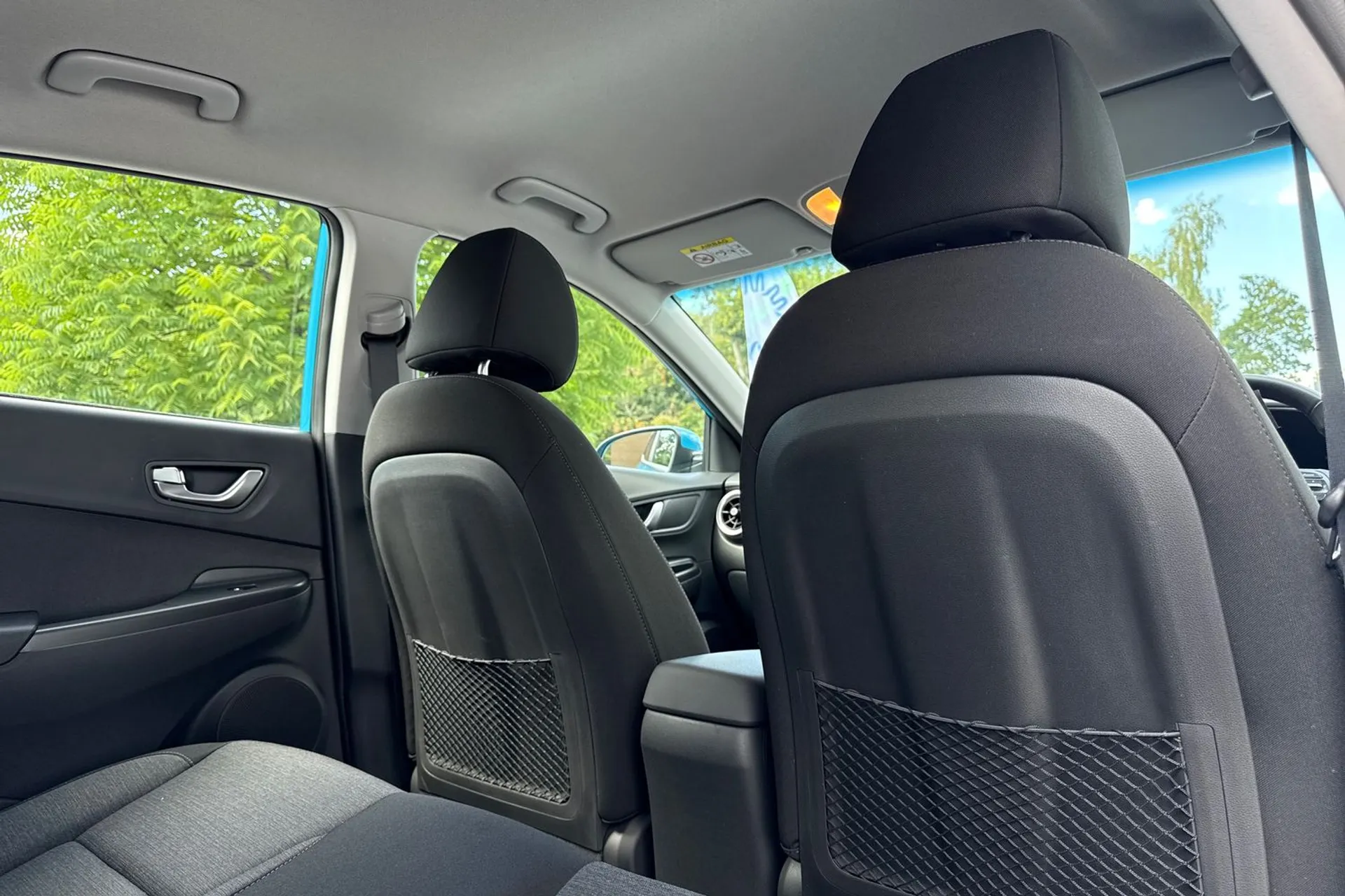 HYUNDAI KONA thumbnail image number 10