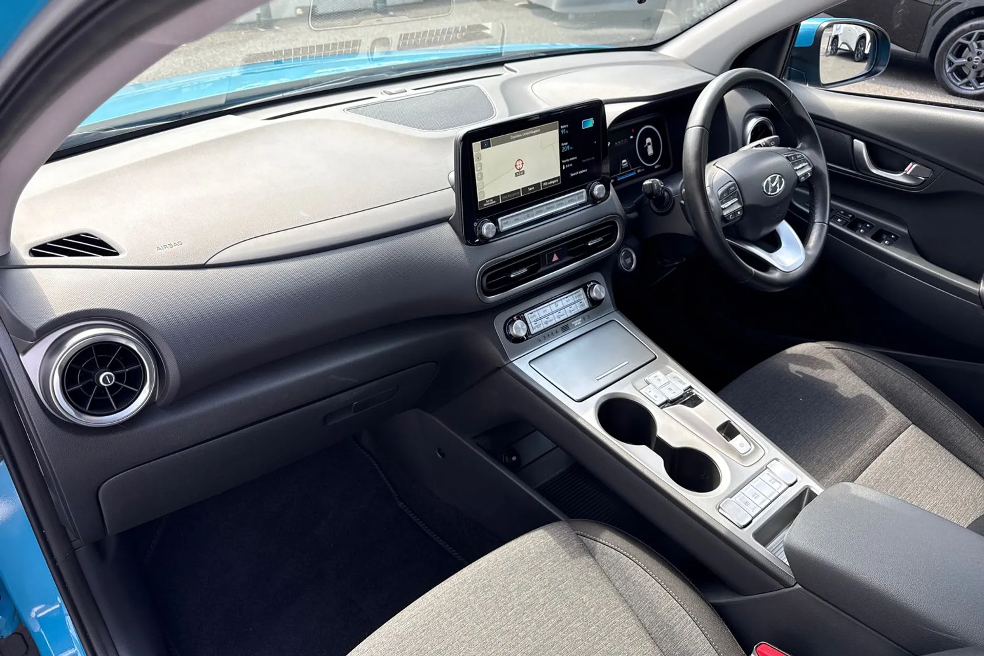 HYUNDAI KONA thumbnail image number 16