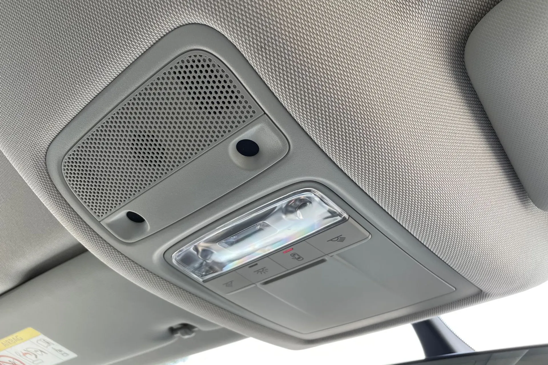 Audi Q3 thumbnail image number 17