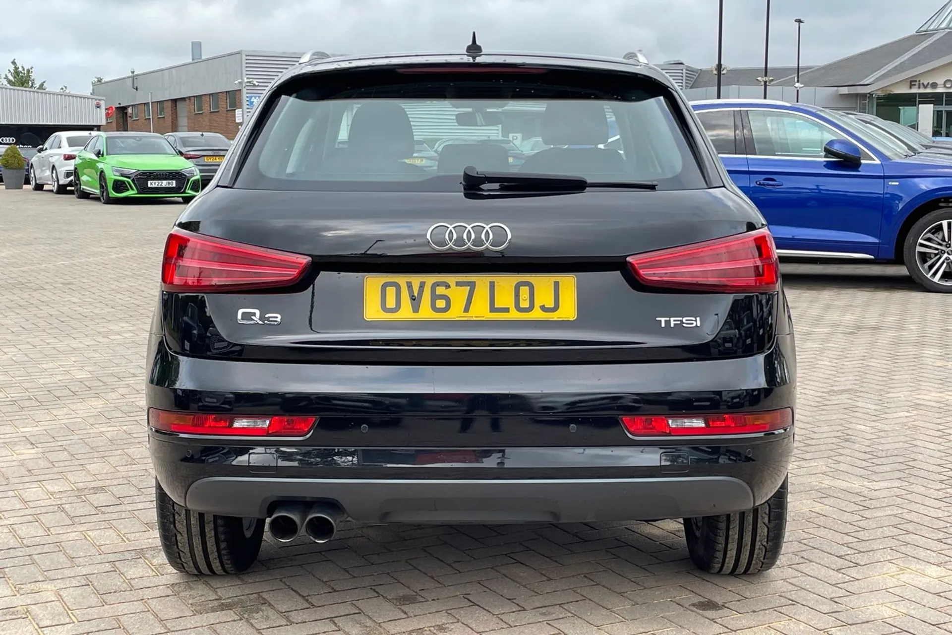 Audi Q3 thumbnail image number 5