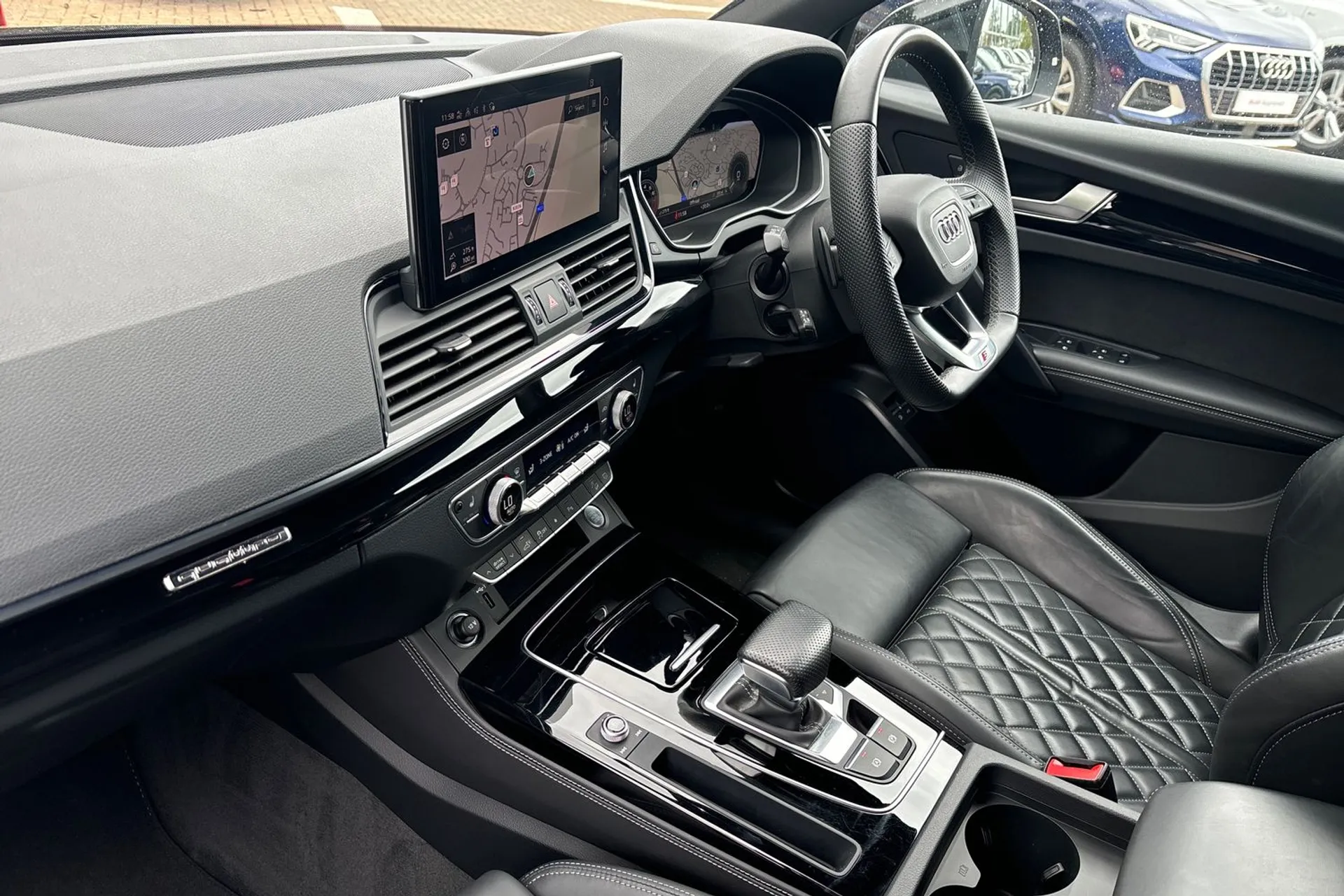 Audi Q5 thumbnail image number 27