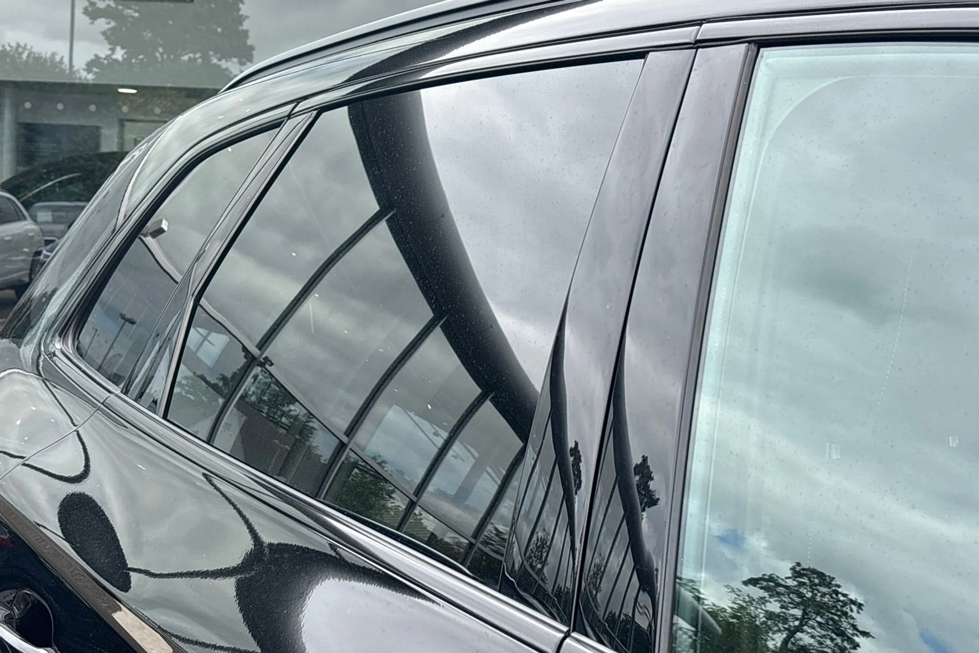 Audi Q5 thumbnail image number 14