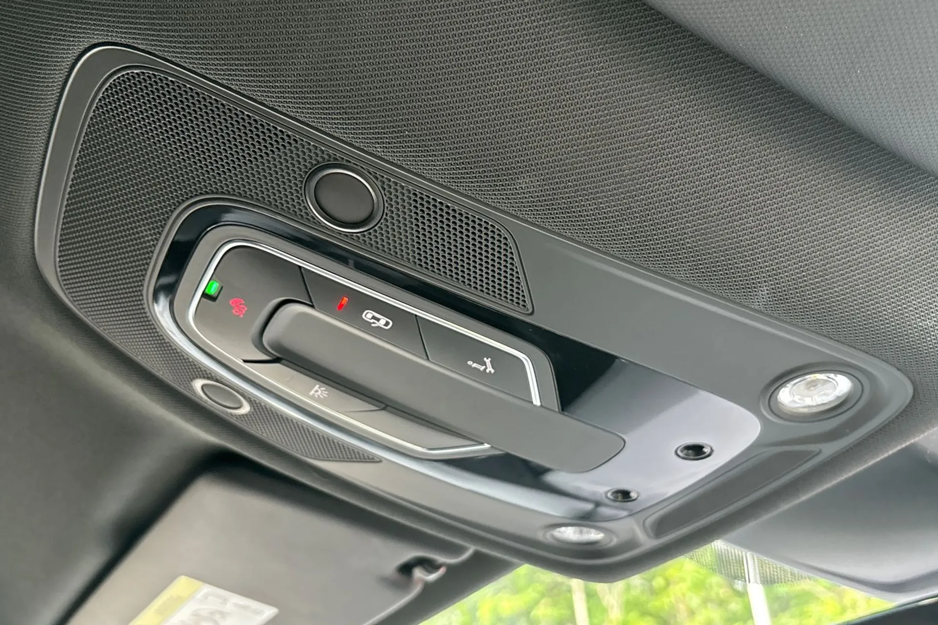 Audi Q5 thumbnail image number 42